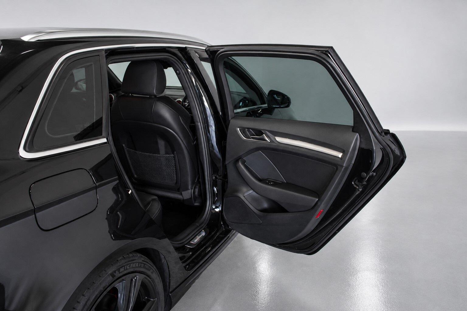 Audi A3 view 22