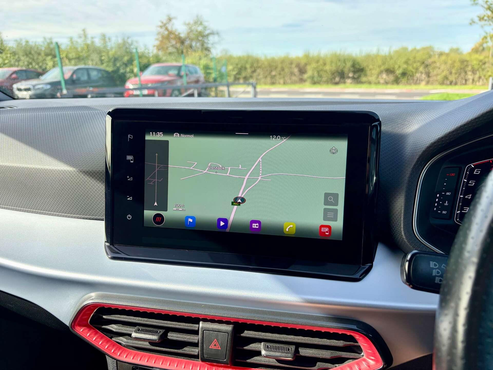 Seat Arona view 50