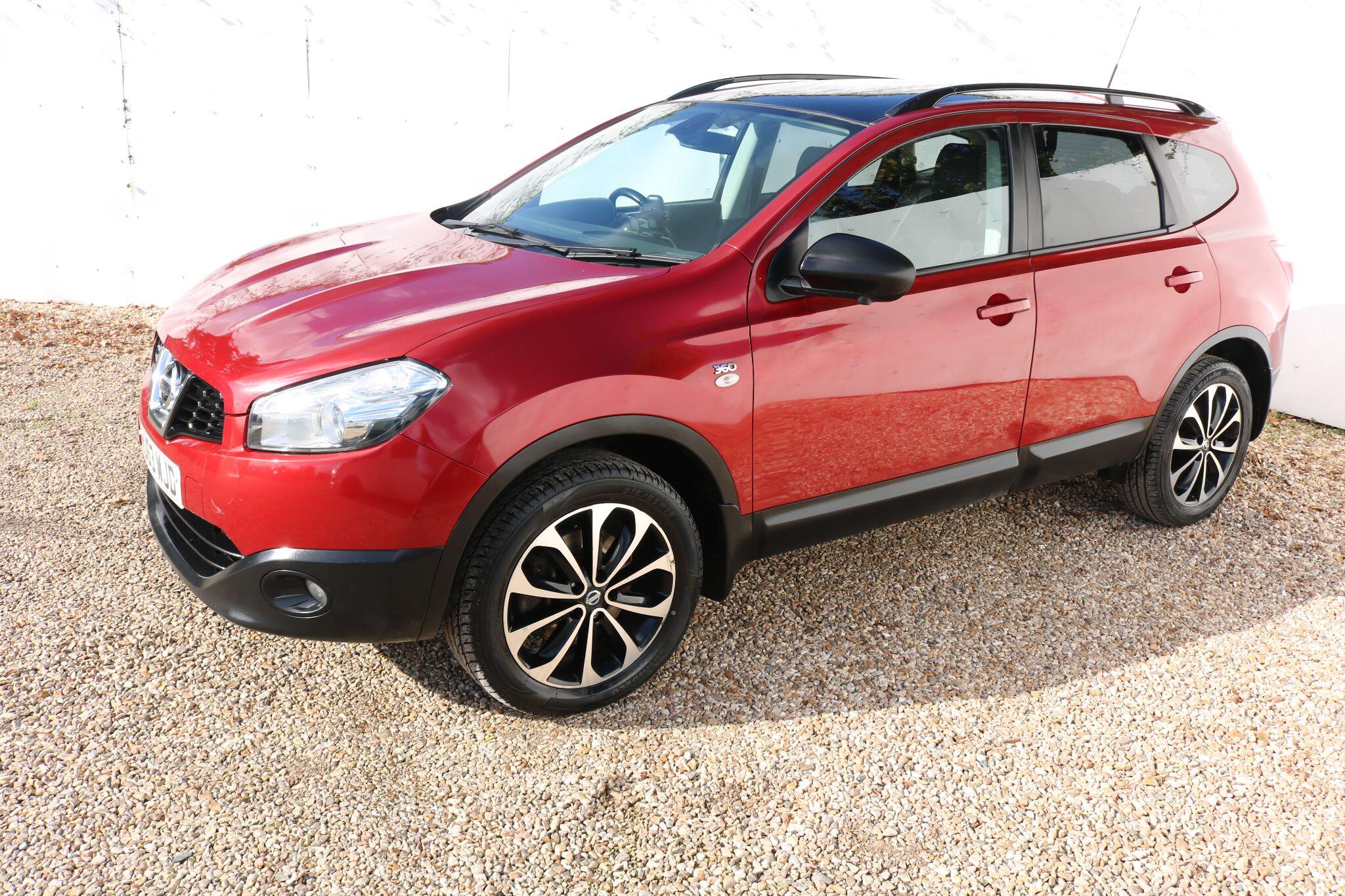 Nissan Qashqai+2 view 16
