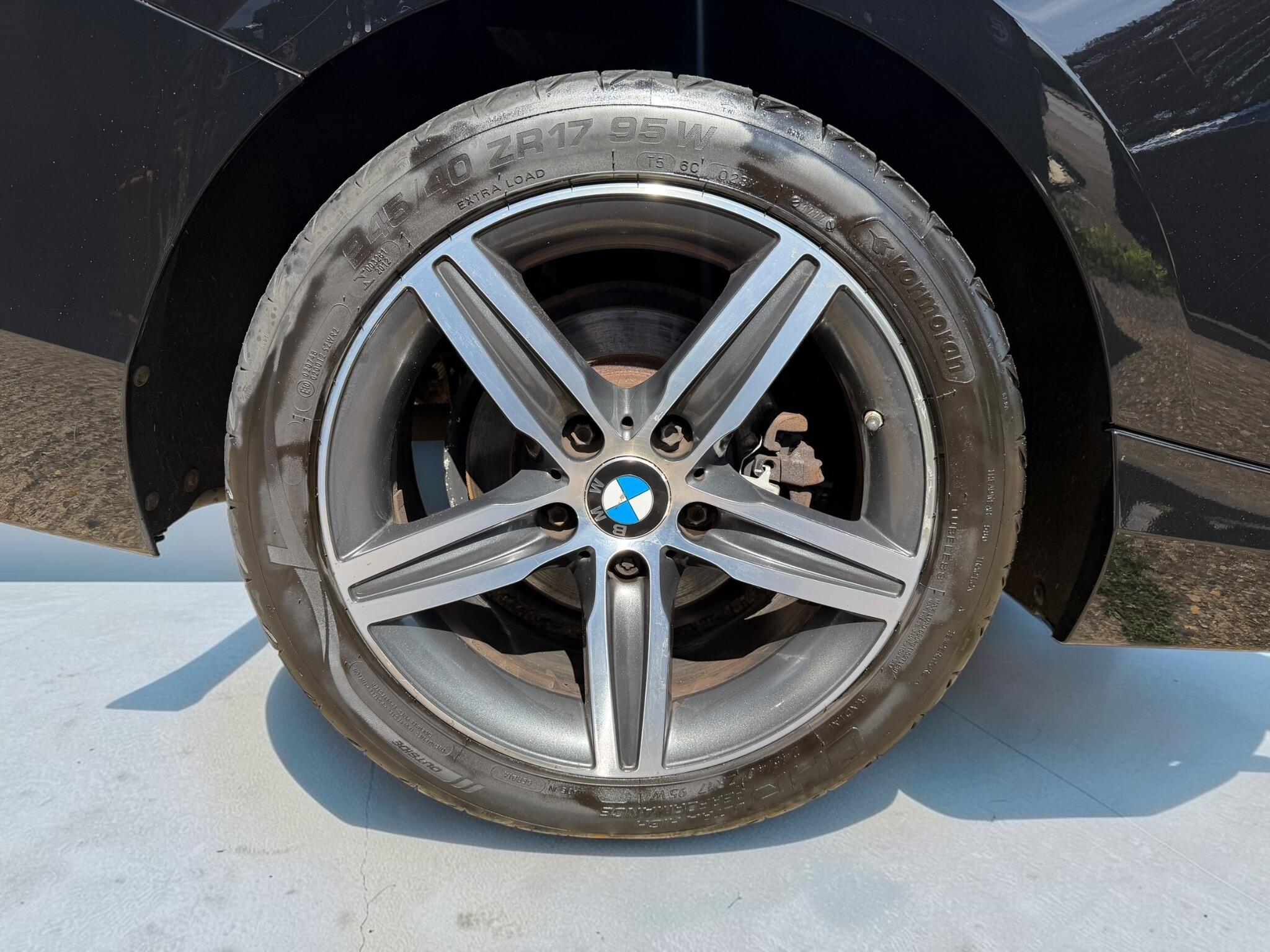 BMW 2 Series view 29