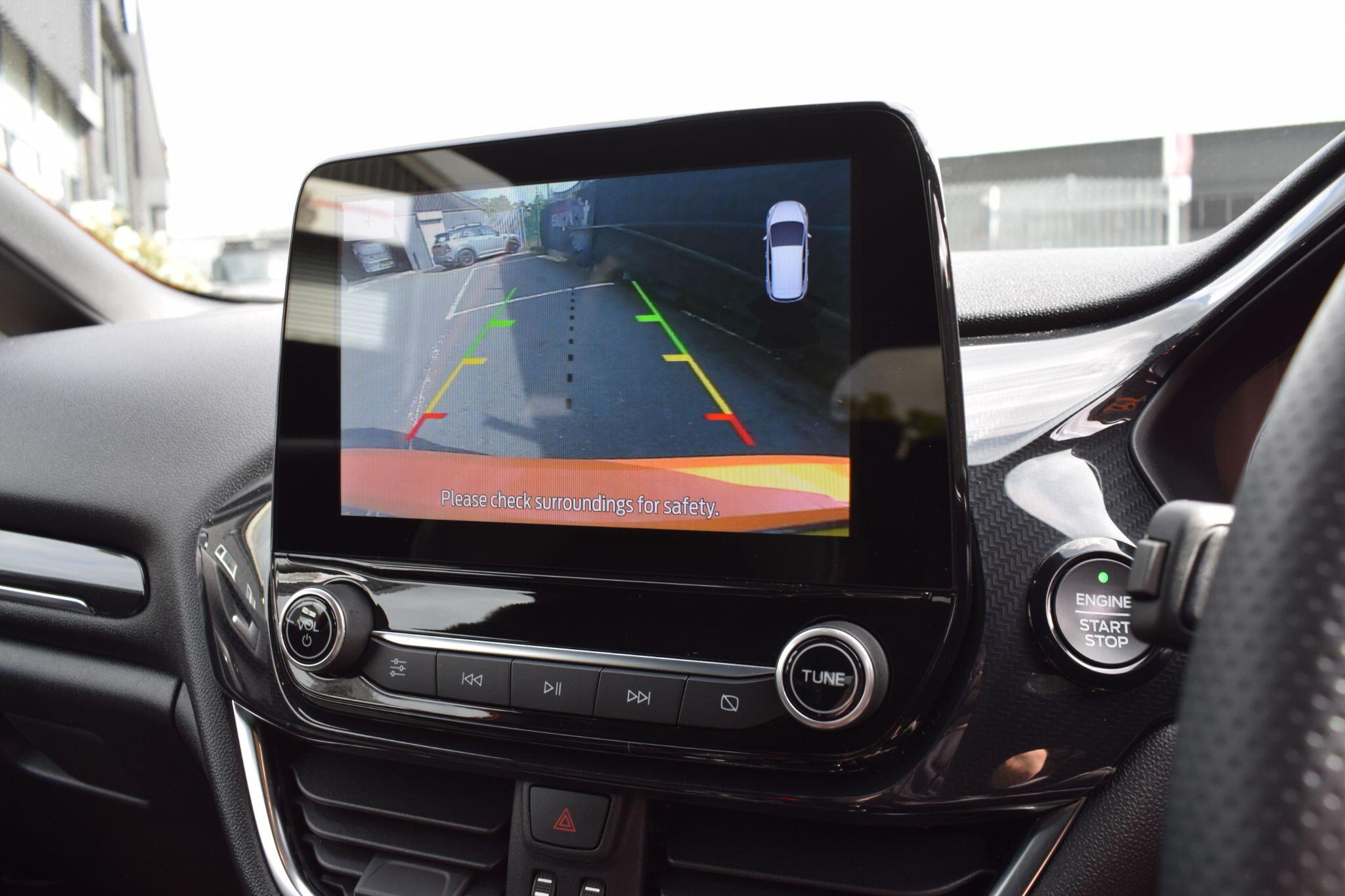 Ford Fiesta view 18