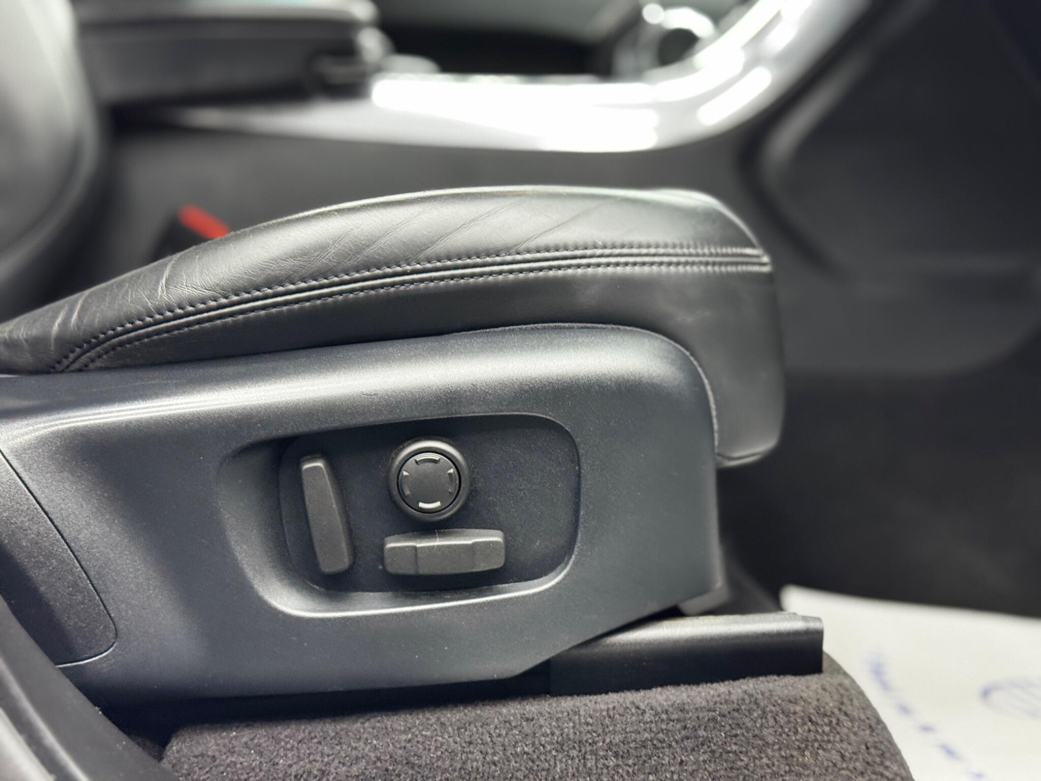 Land Rover Range Rover Sport view 44