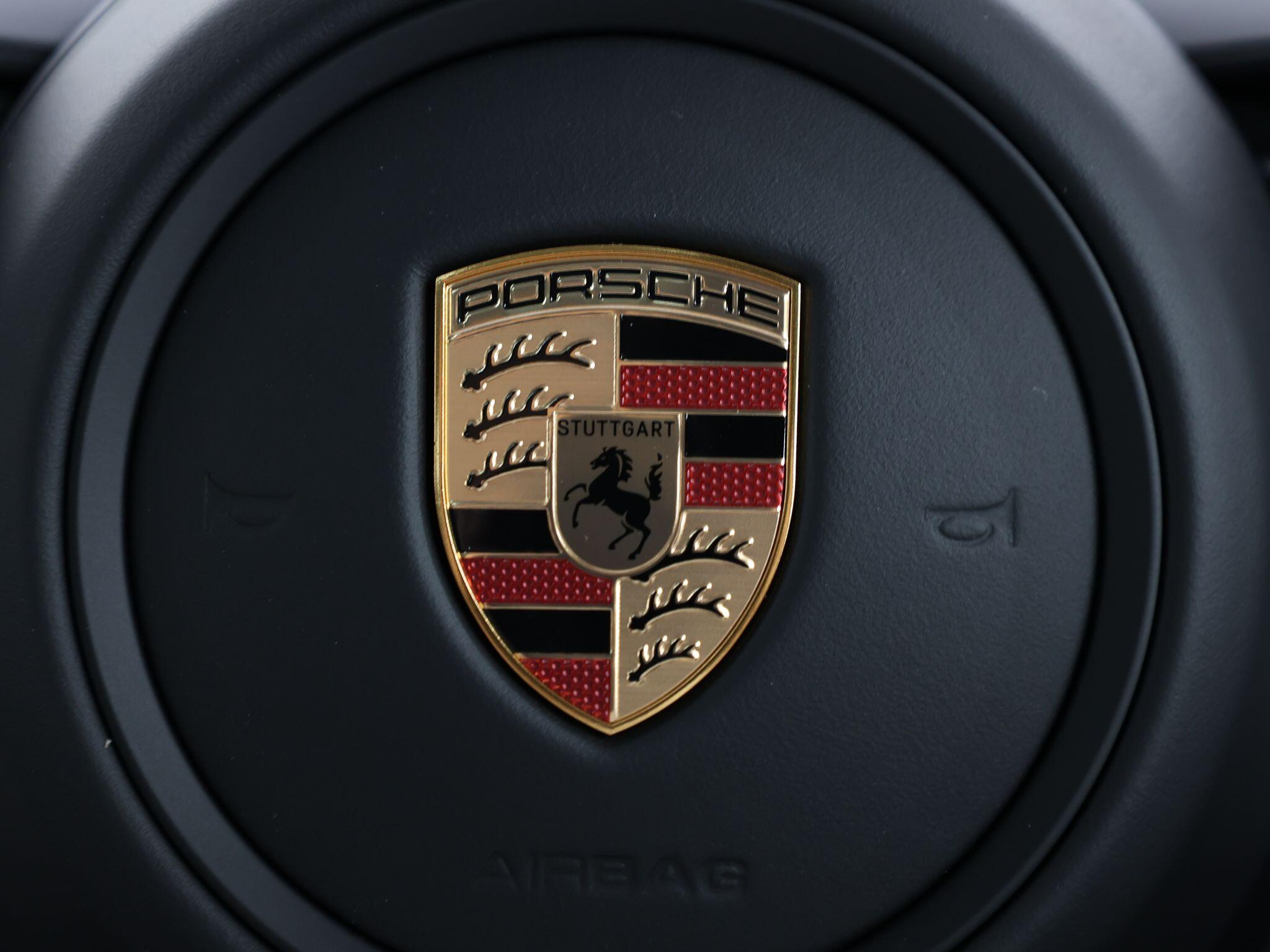 Porsche Taycan view 23