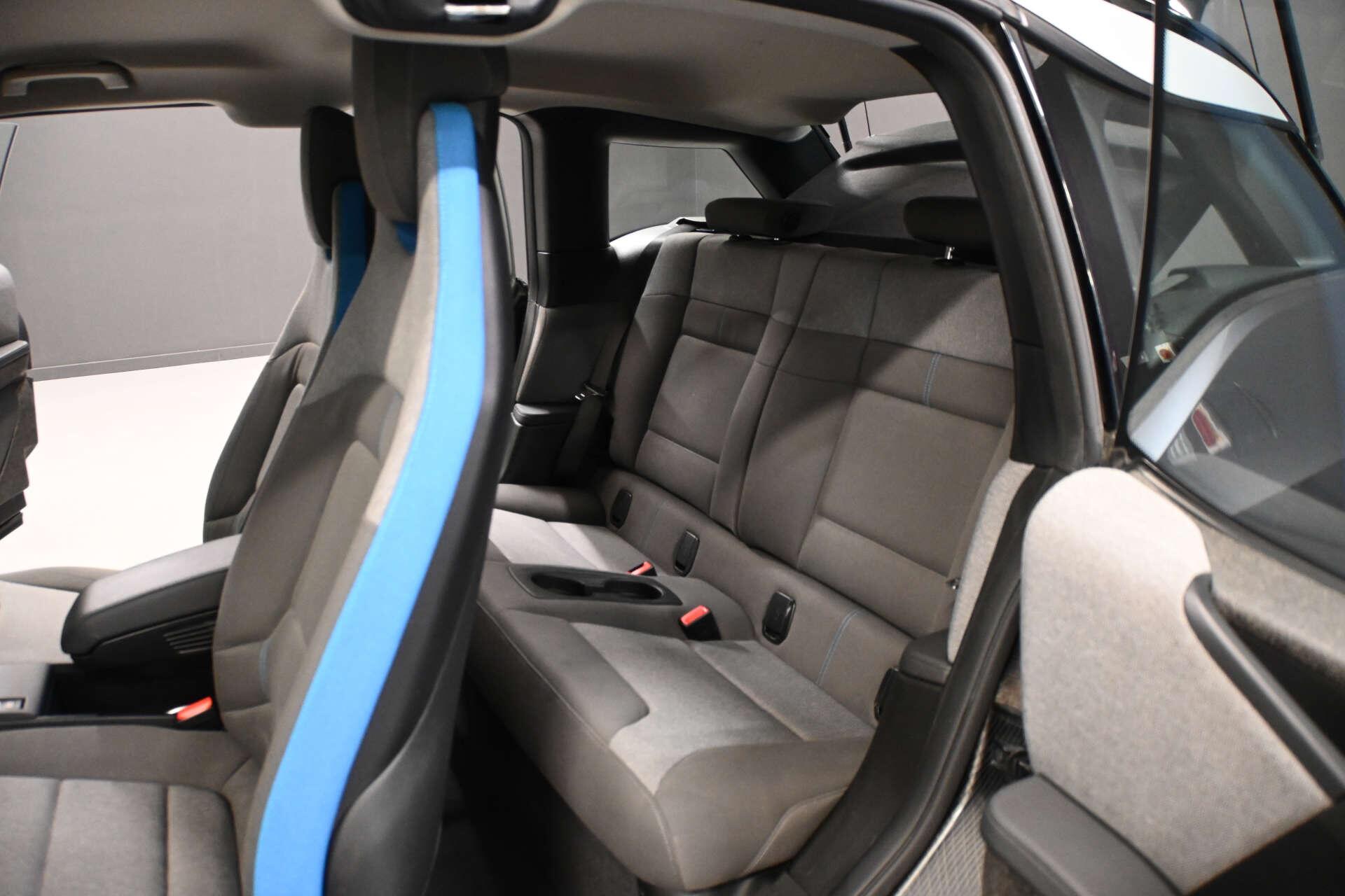 BMW I3 view 22