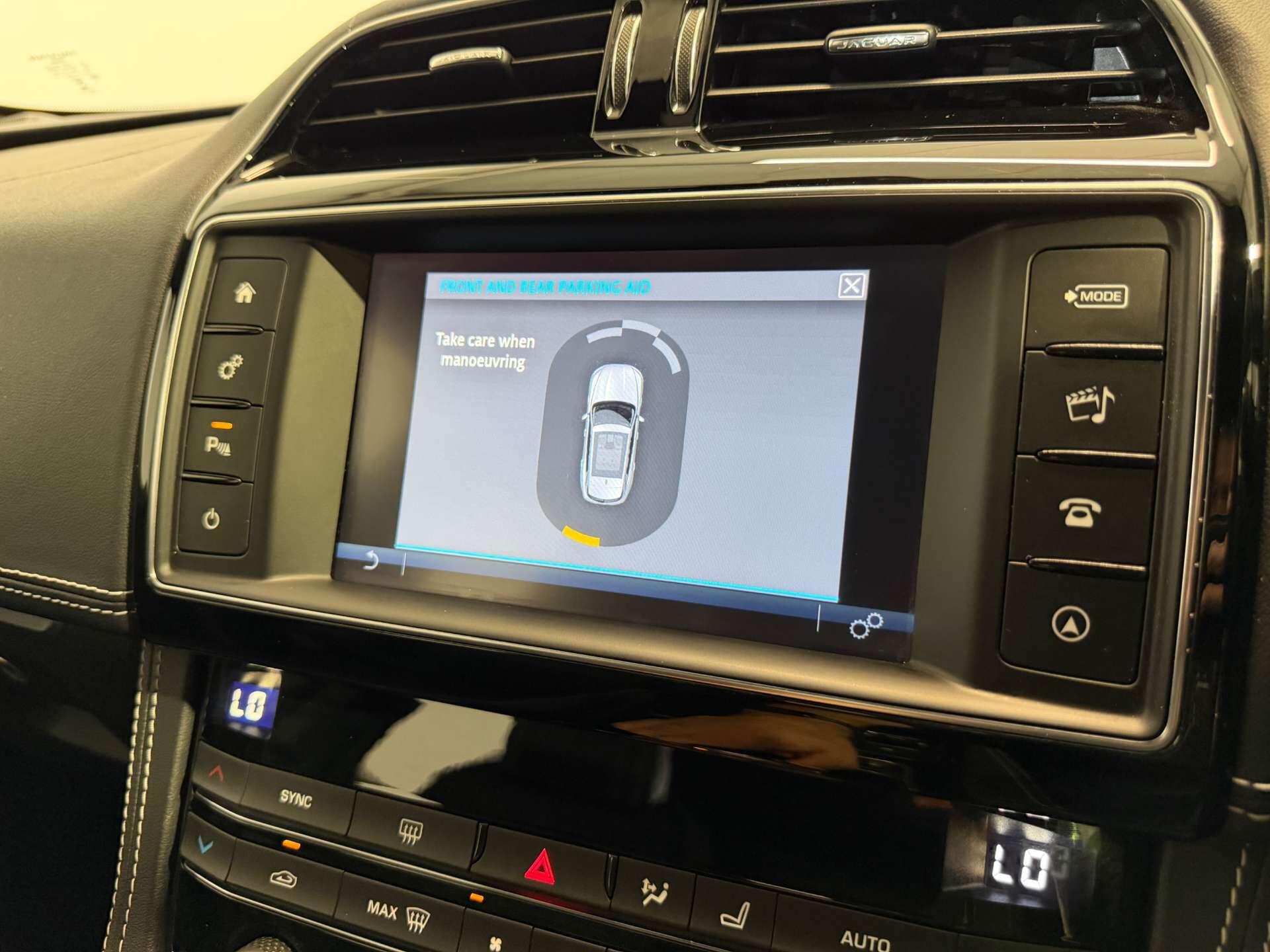Jaguar F-Pace view 45