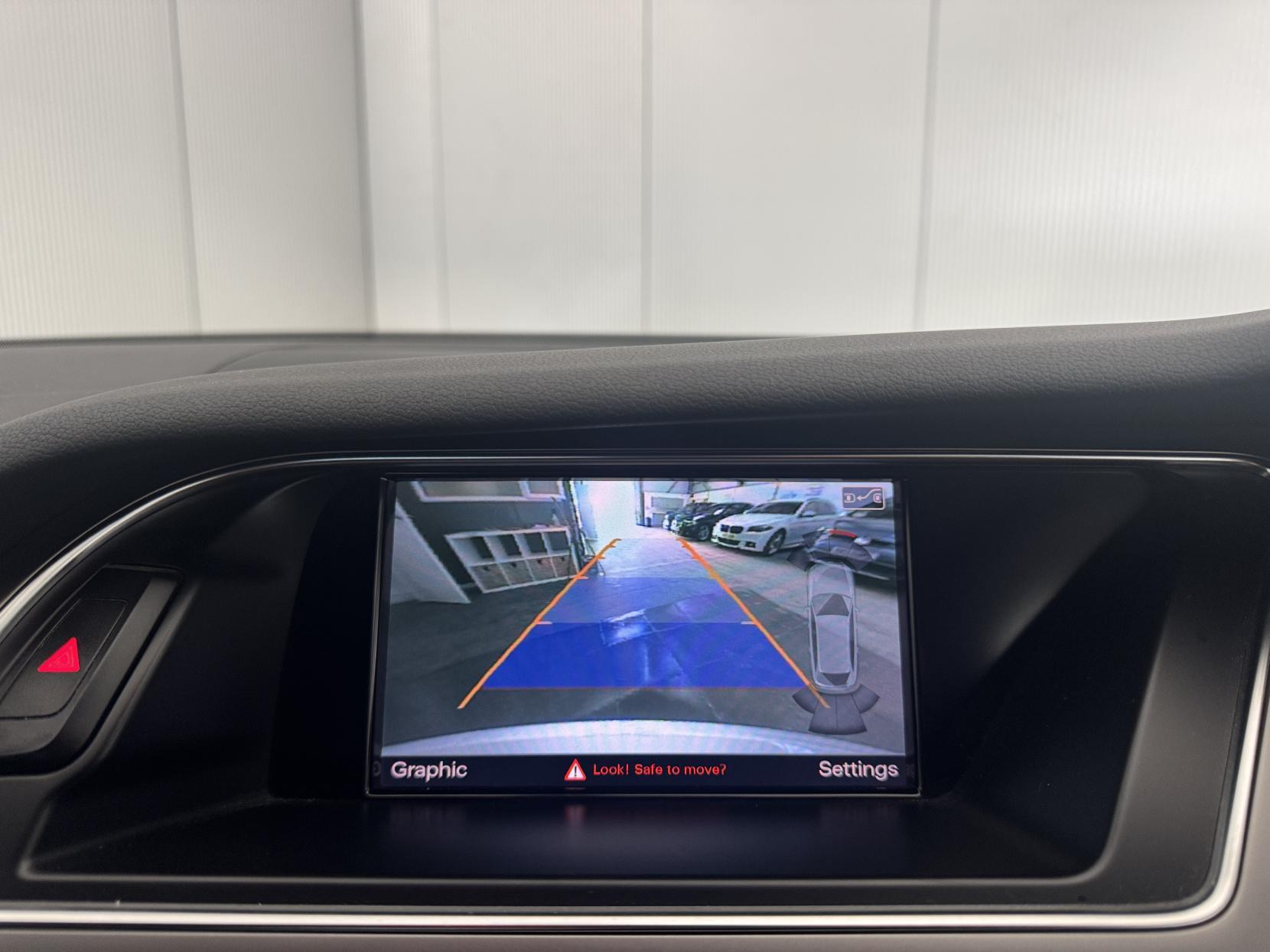 Audi A4 Avant view 60