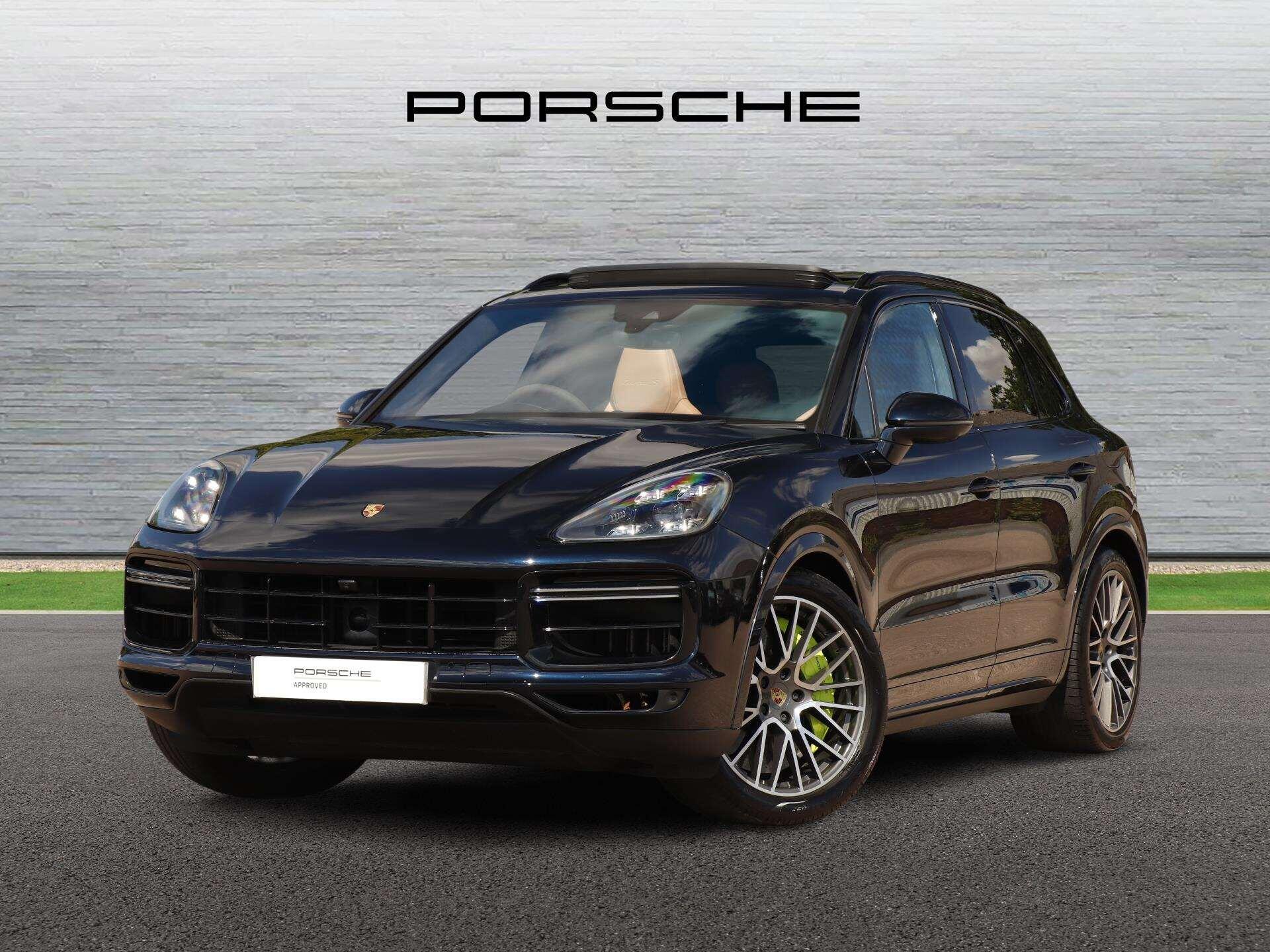 Porsche Cayenne view 7
