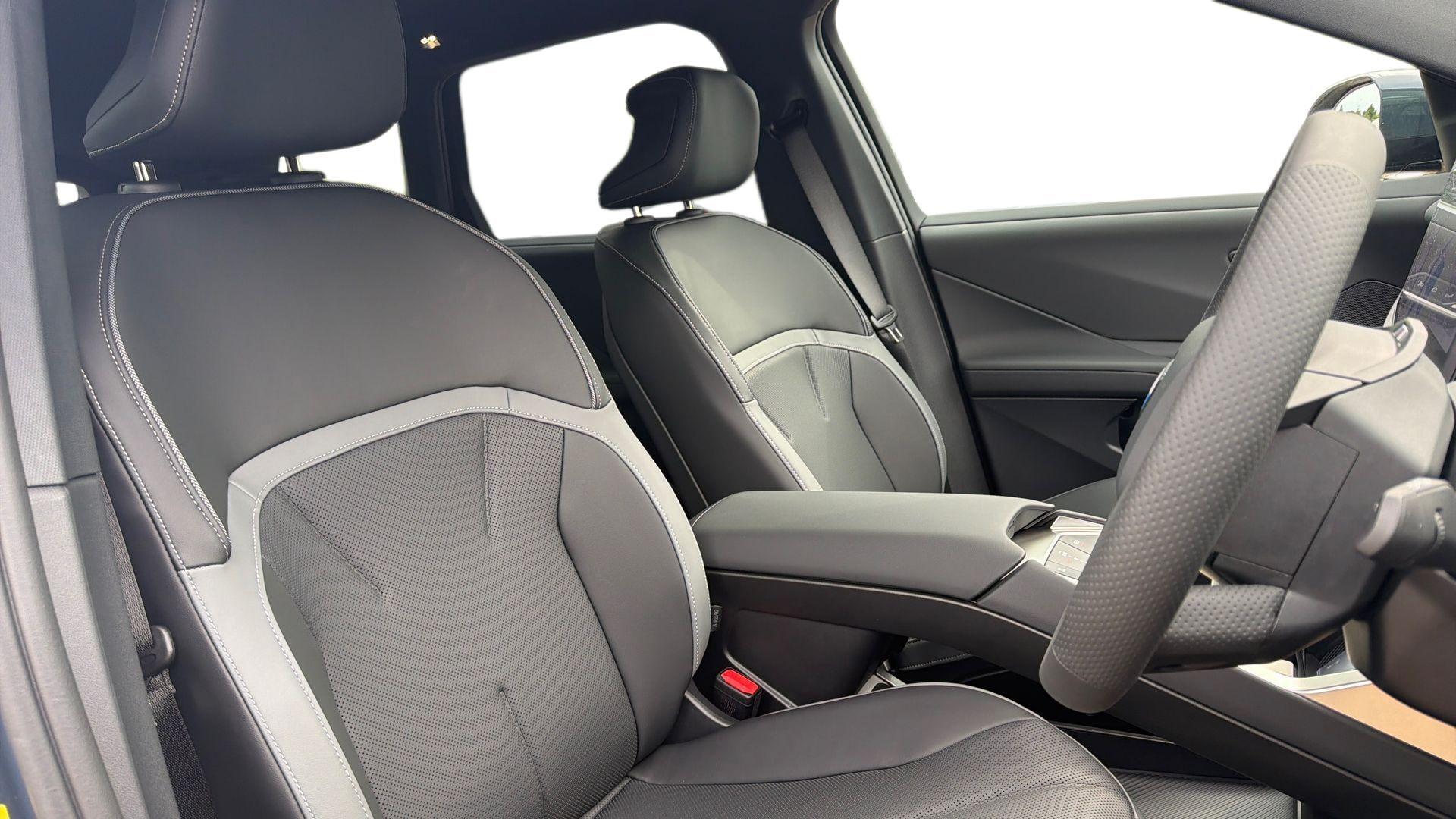 BMW Ix3 view 11