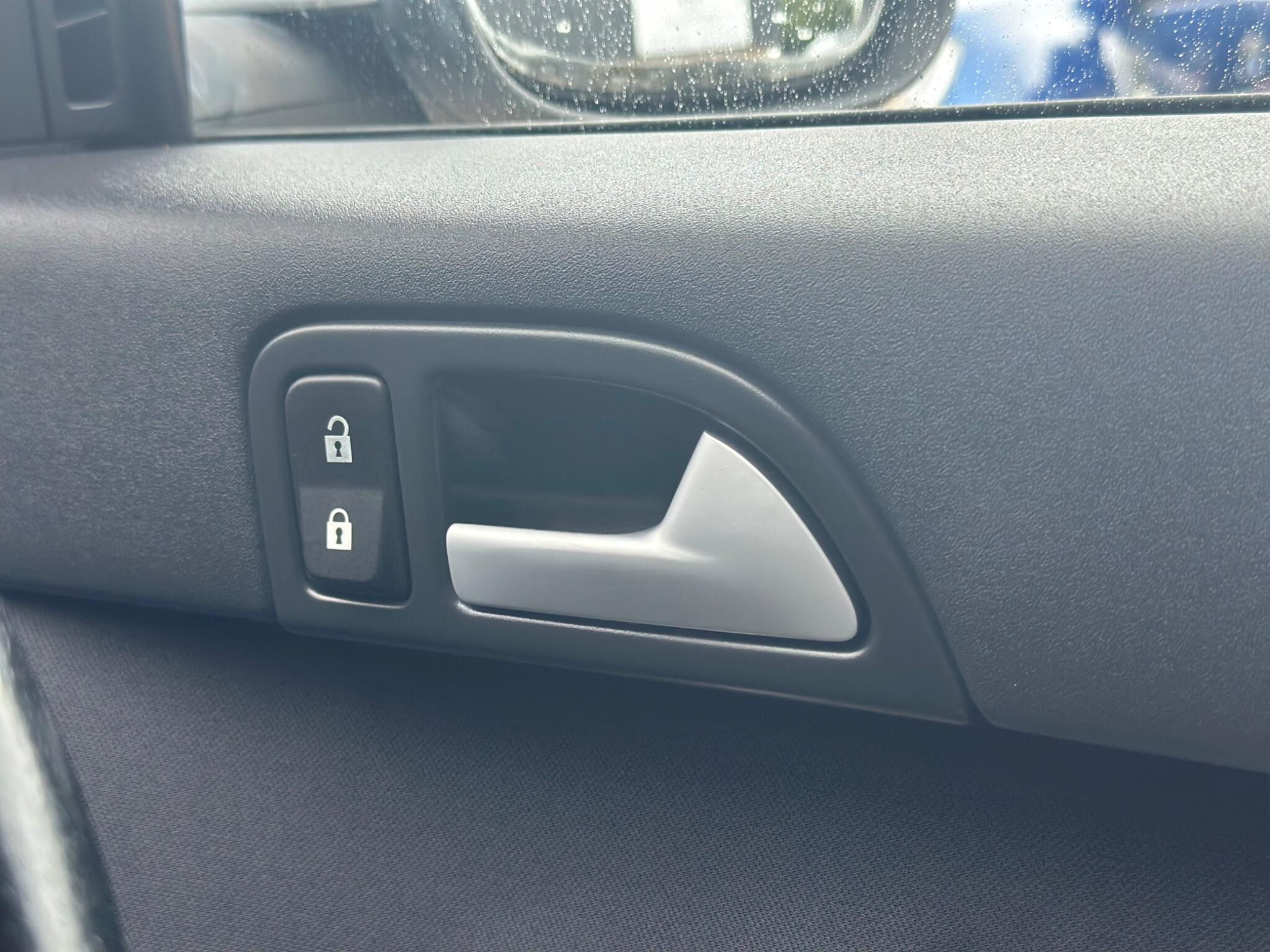 Volvo V50 view 43