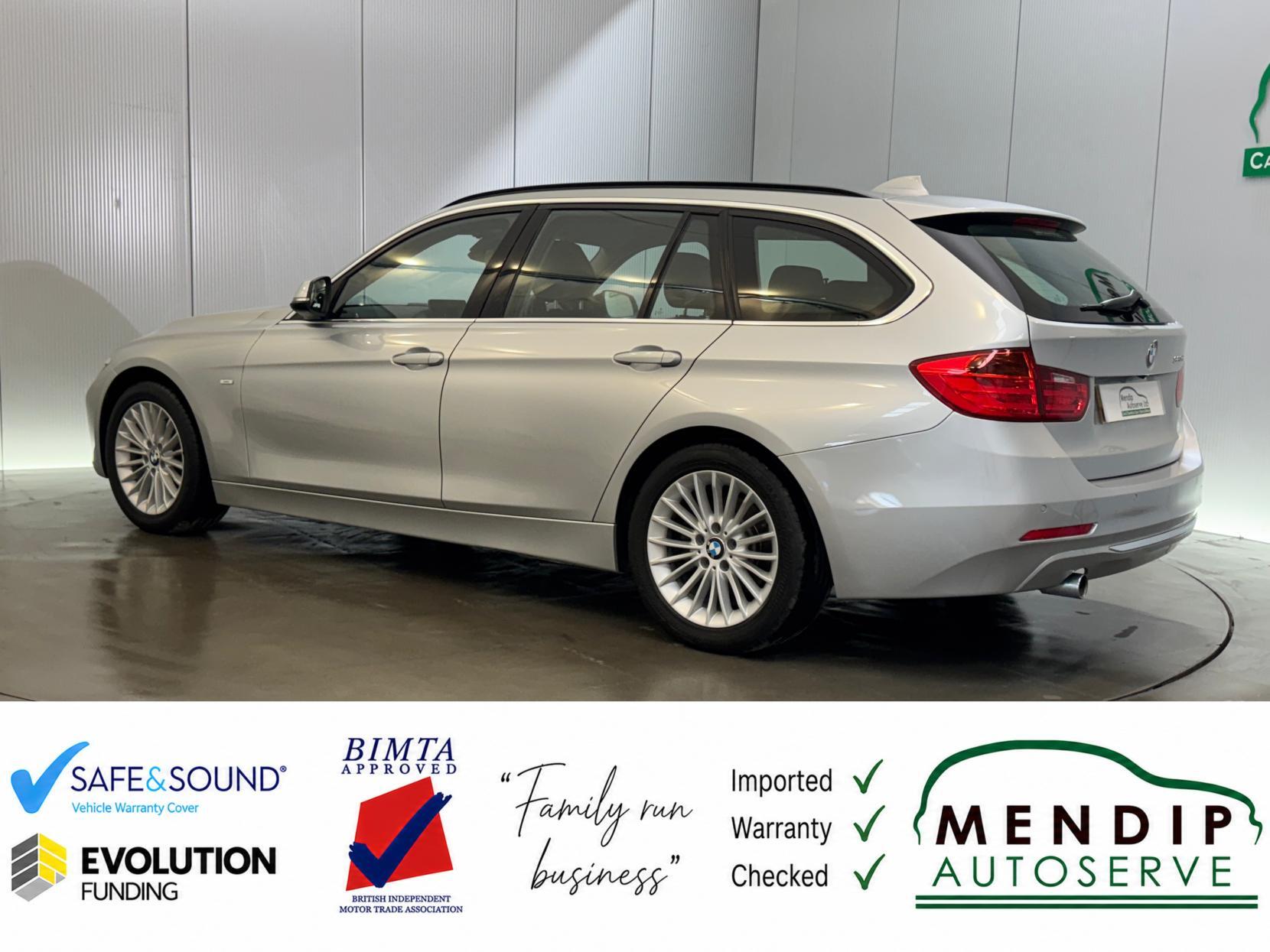 BMW 3 Series view 14