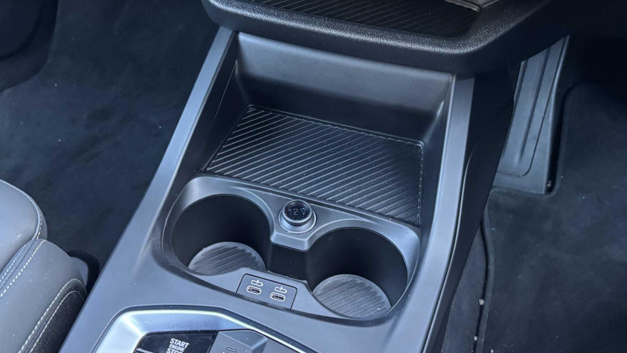 BMW 2 Series view 27