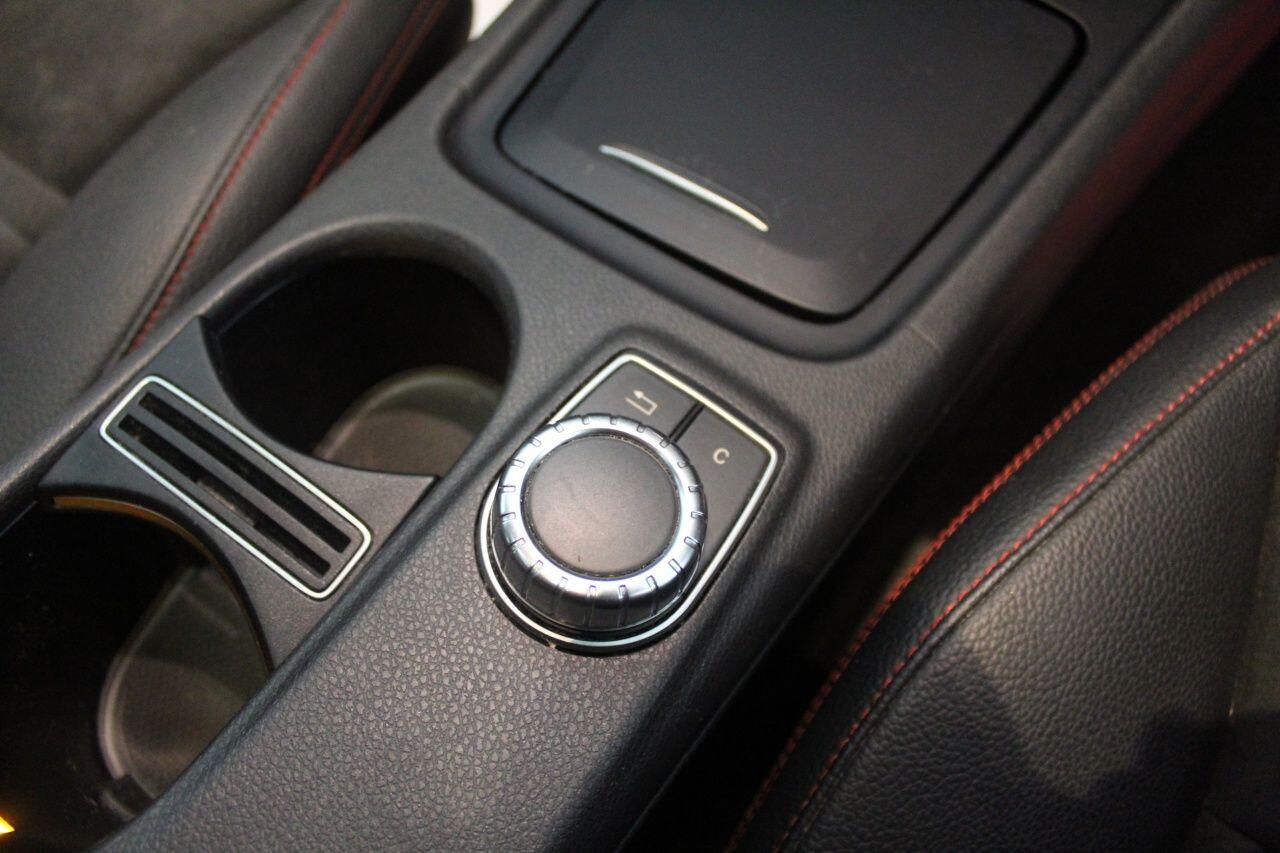 Mercedes-Benz Cla view 44