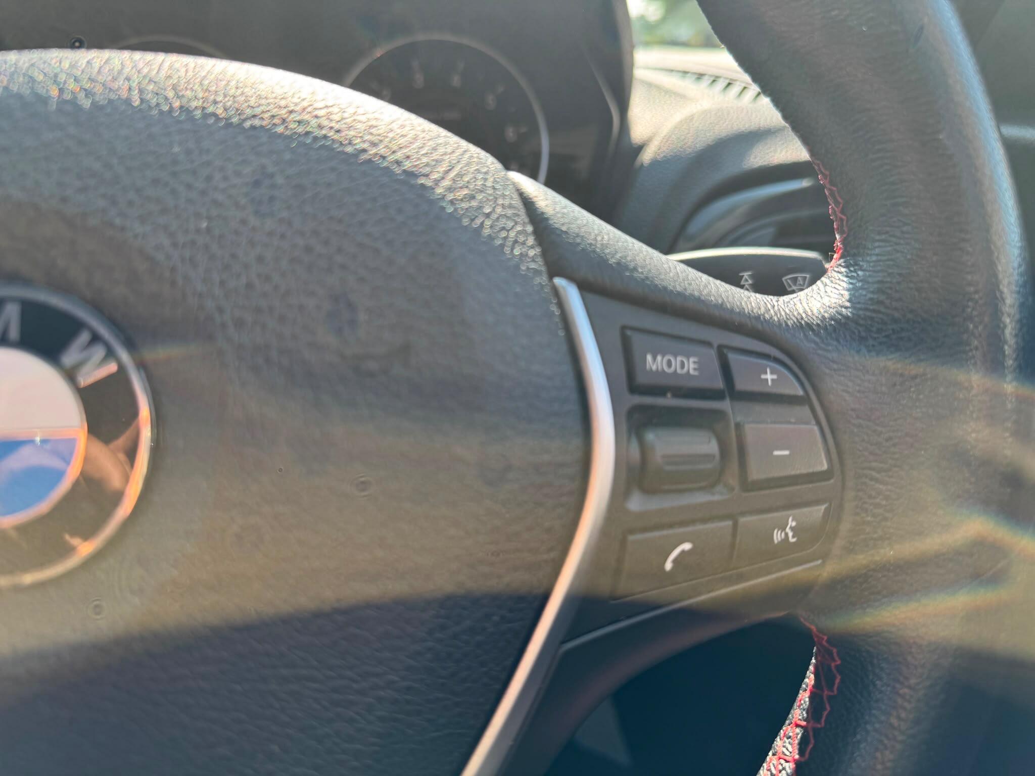 BMW 1 Series view 22