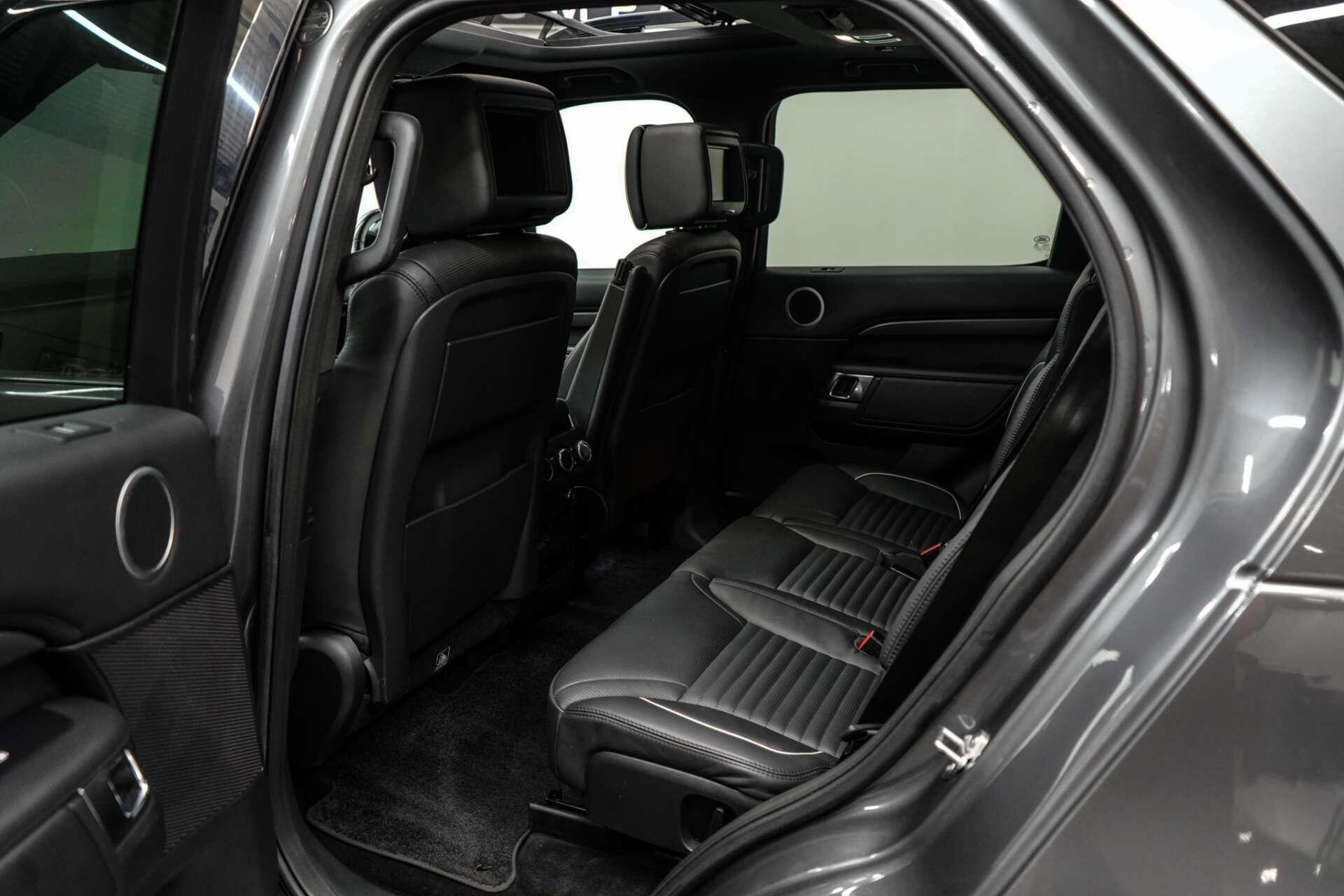 Land Rover Discovery view 21