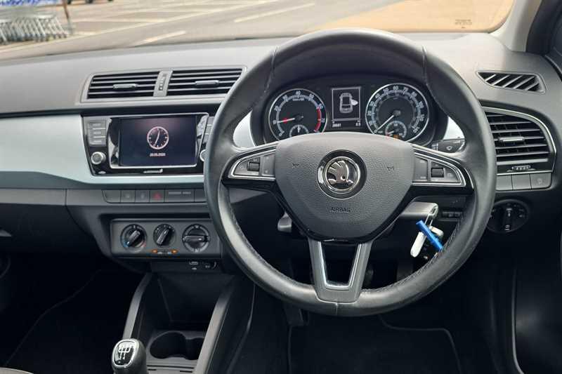 Skoda Fabia view 11