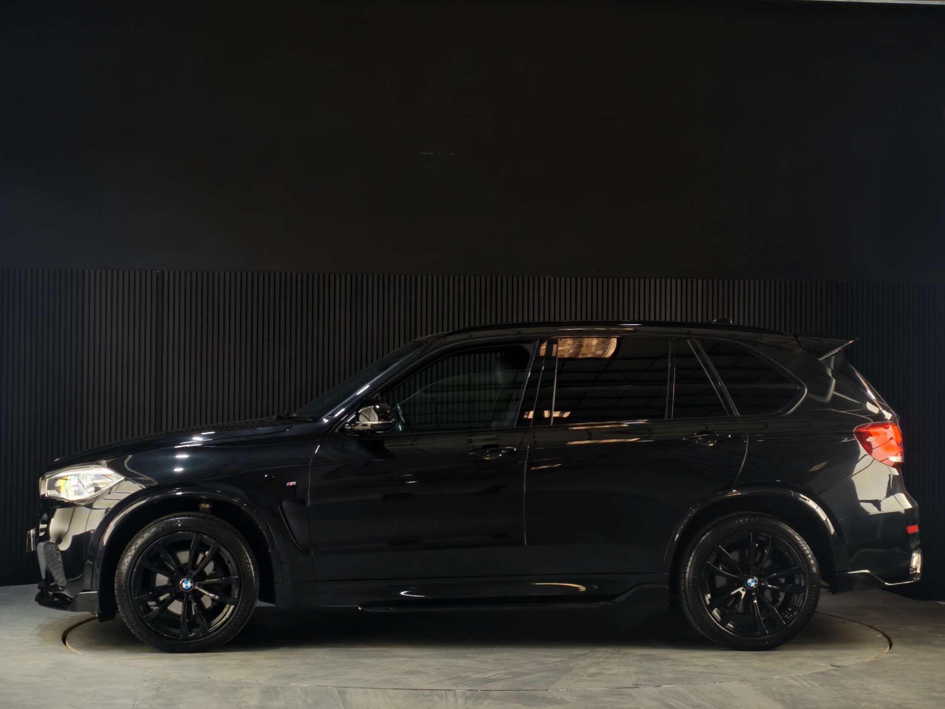 BMW X5 X5 view 14