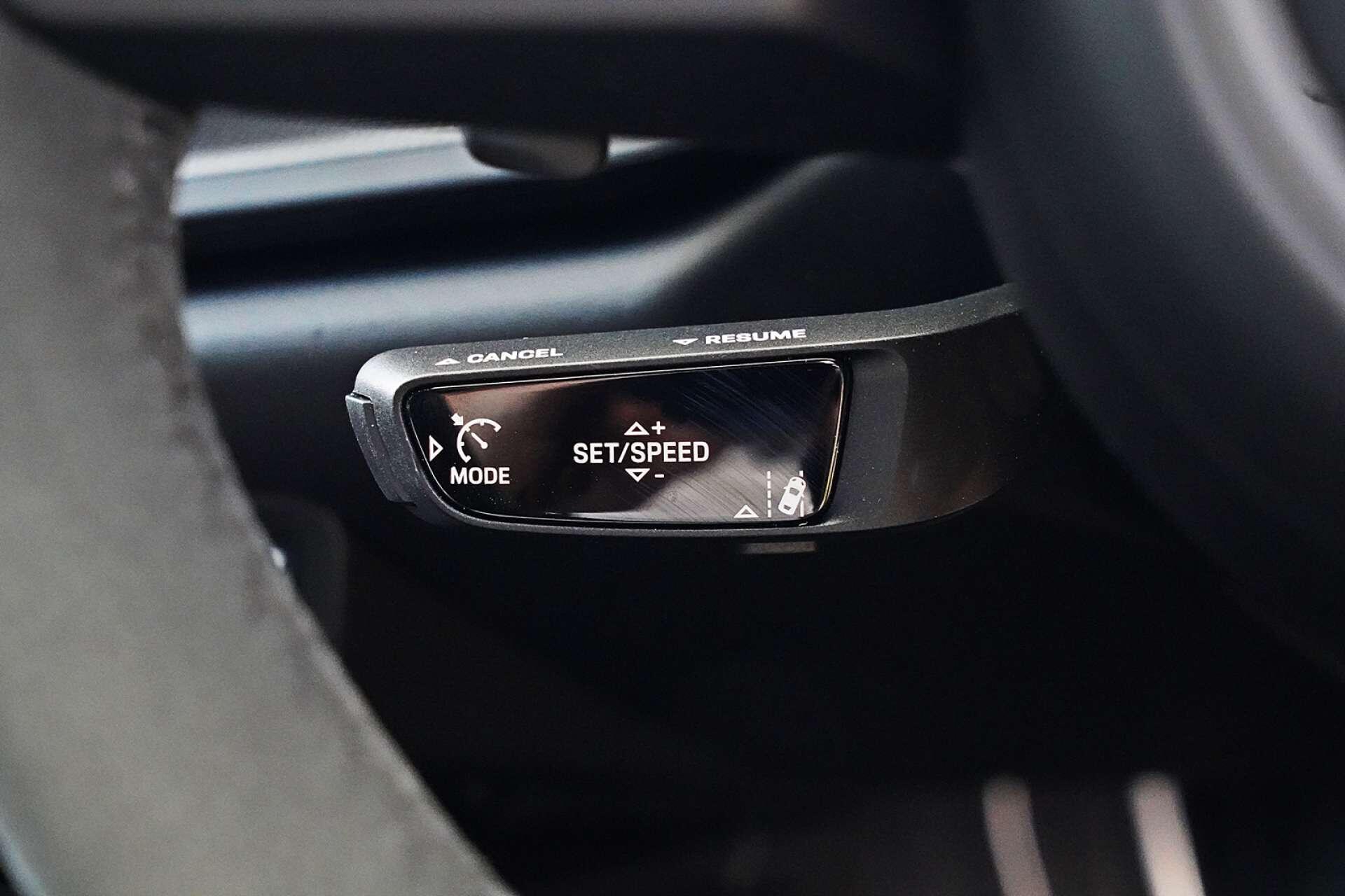 Porsche 911 view 33