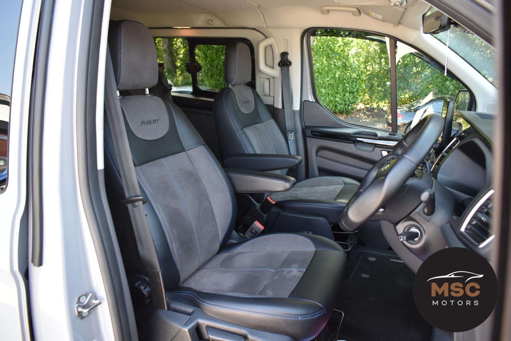 Ford Transit Custom view 32