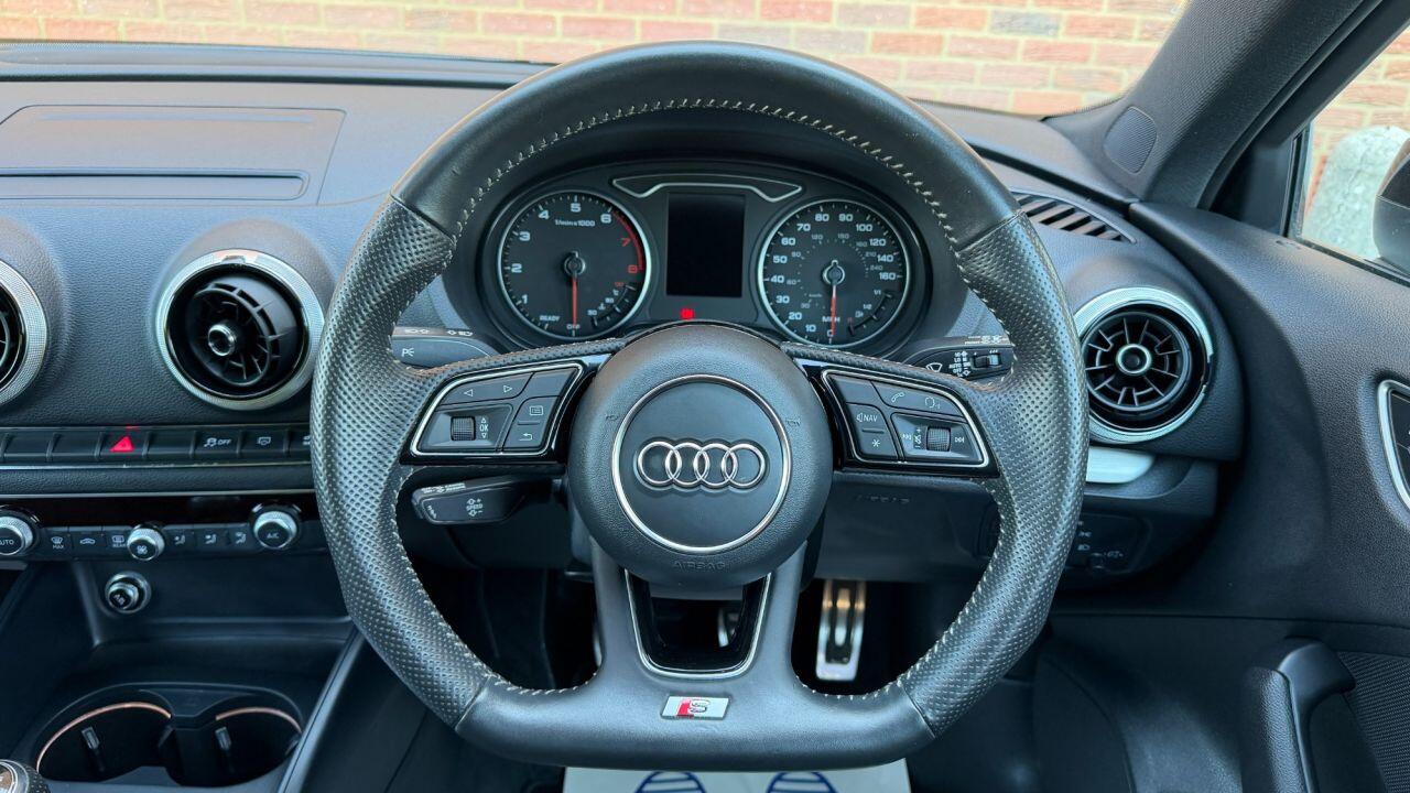 Audi A3 view 16