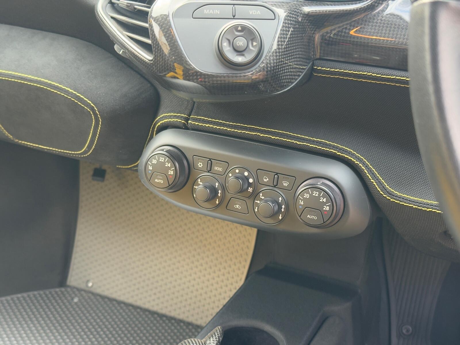 Ferrari 458 view 40