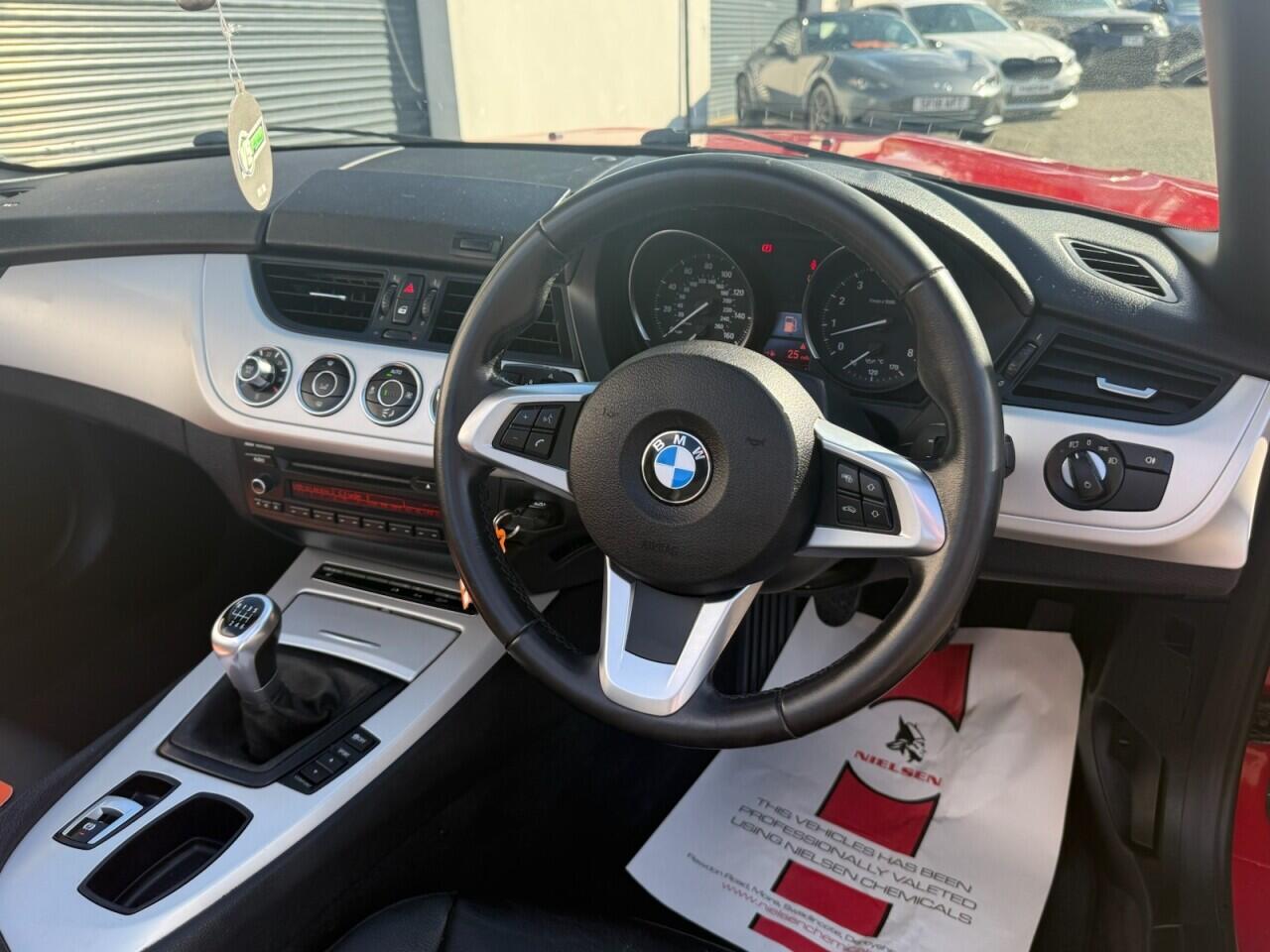 BMW Z4 view 13