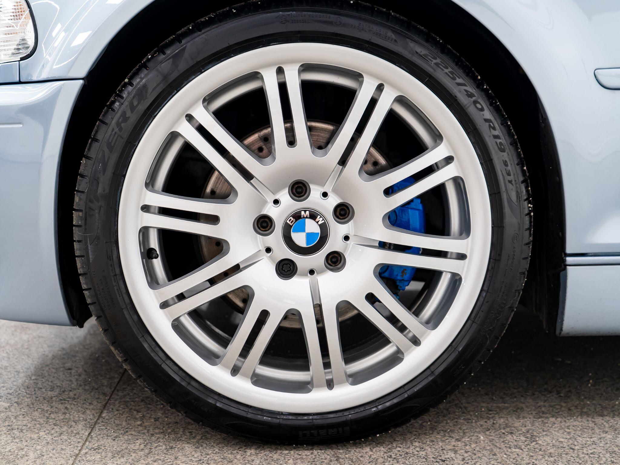 BMW M3 view 2