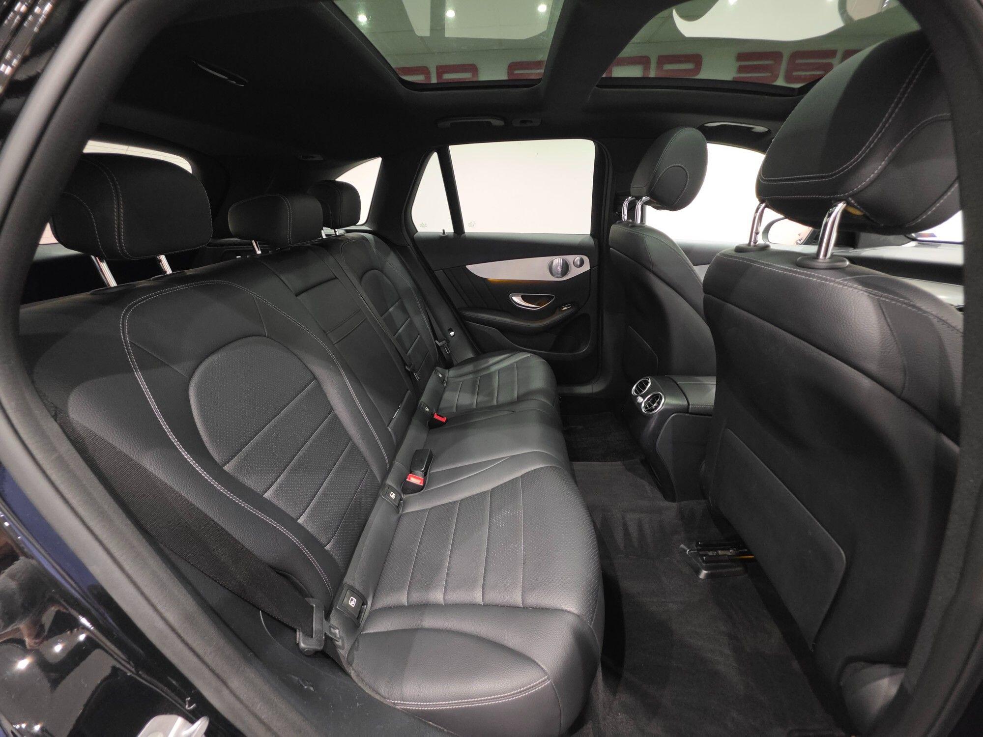Mercedes-Benz GLC view 18