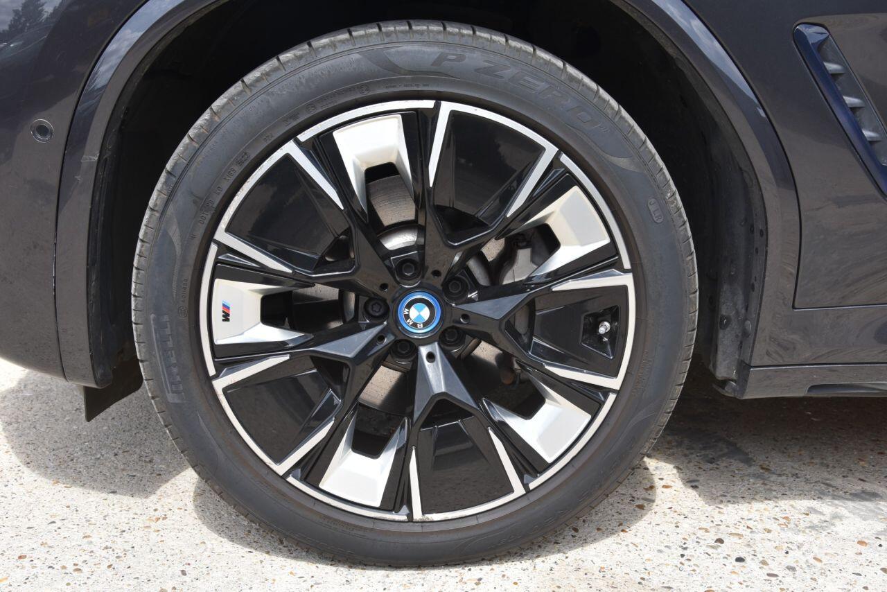 BMW Ix3 view 71