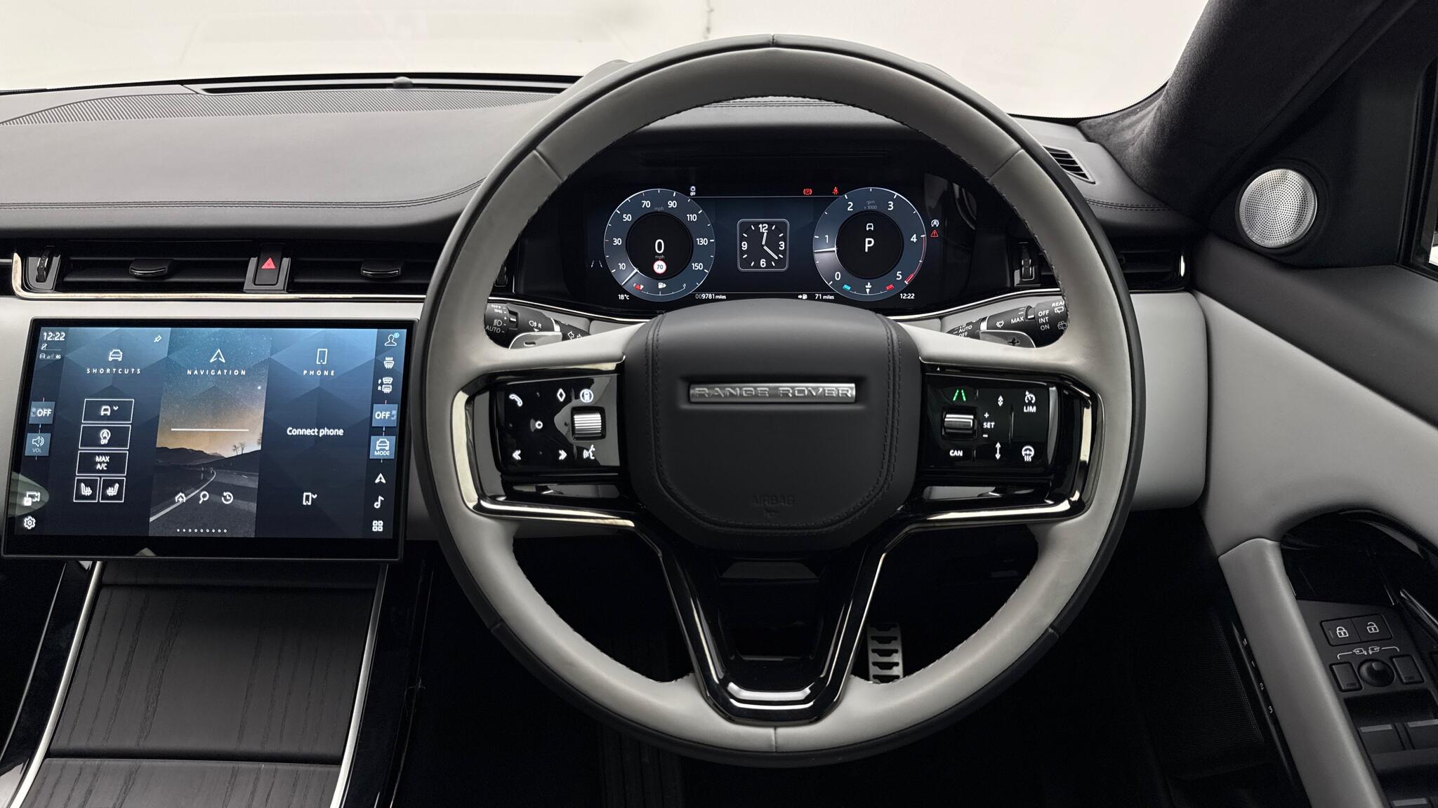 Land Rover Range Rover Evoque view 15