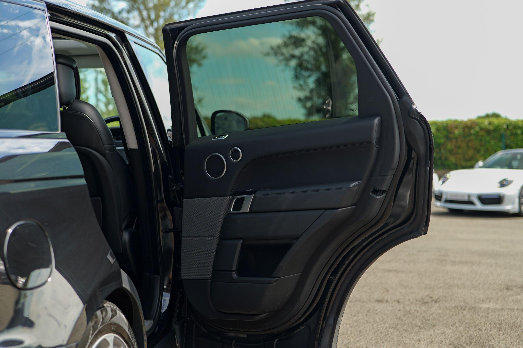 Land Rover Range Rover Sport view 28
