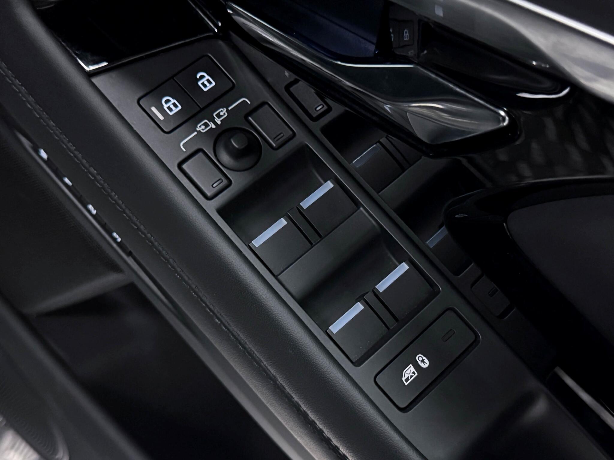 Land Rover Range Rover Evoque view 27