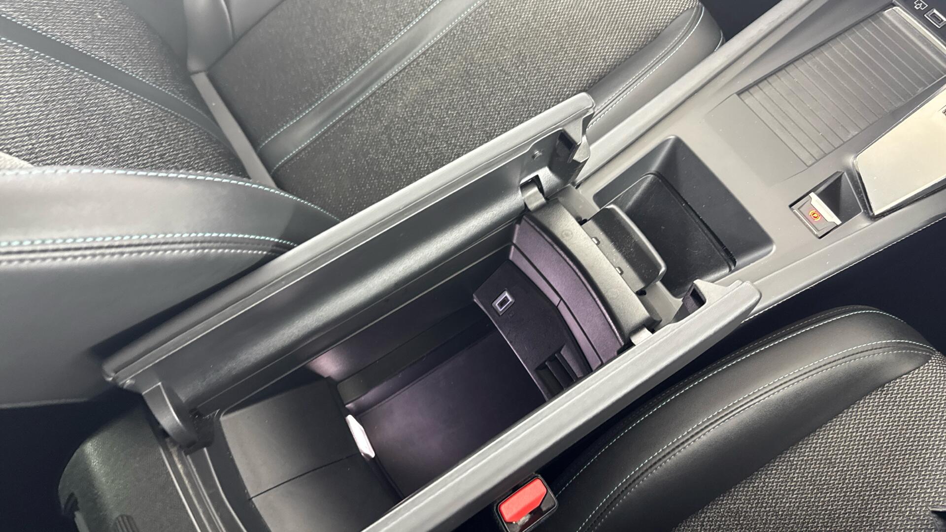 Peugeot 308 view 36