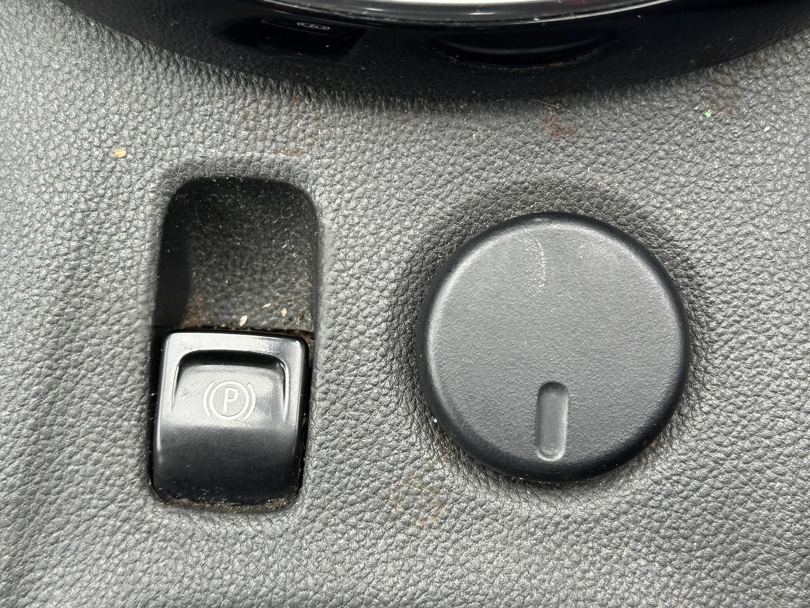 Vauxhall Astra view 21