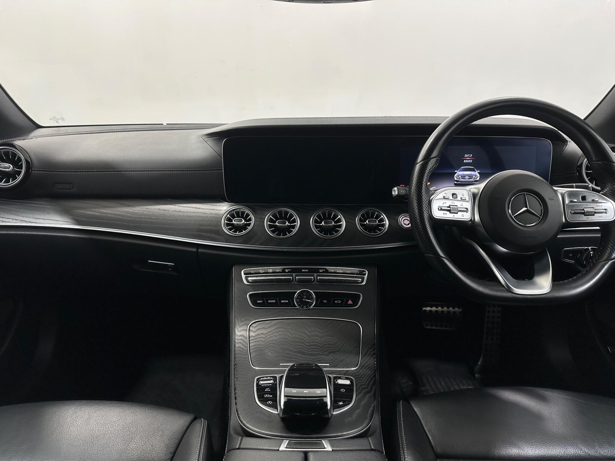Mercedes-Benz E-Class view 21