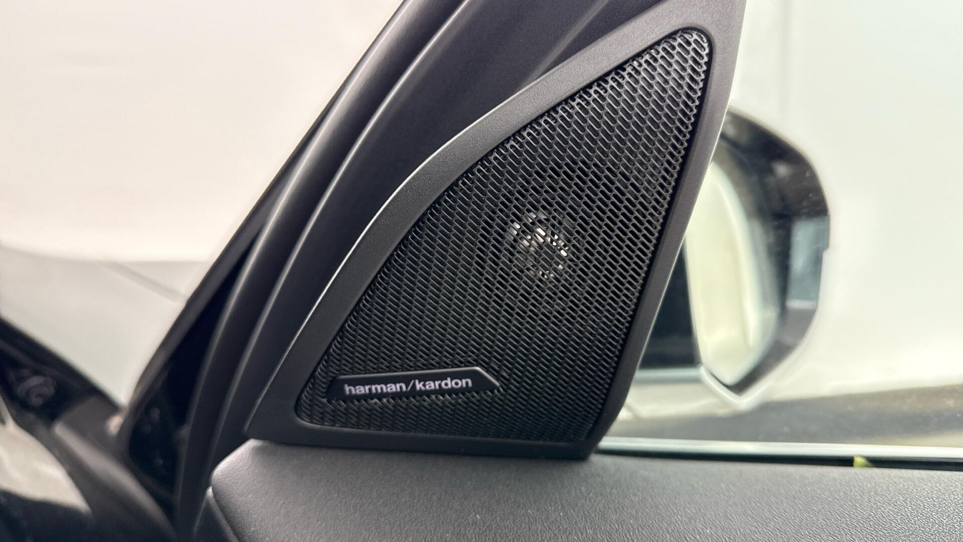 BMW X3 view 20