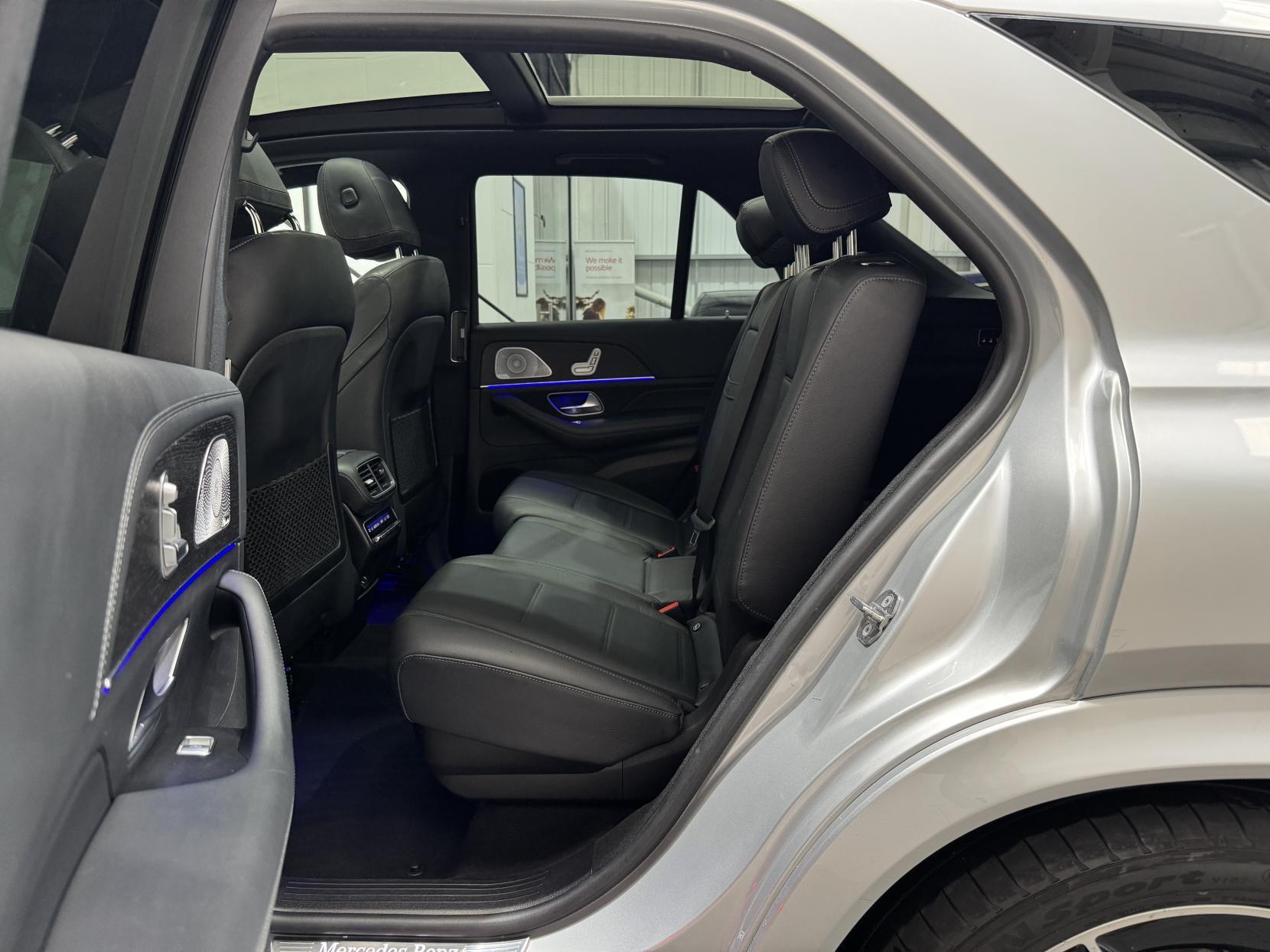 Mercedes-Benz Gle view 75