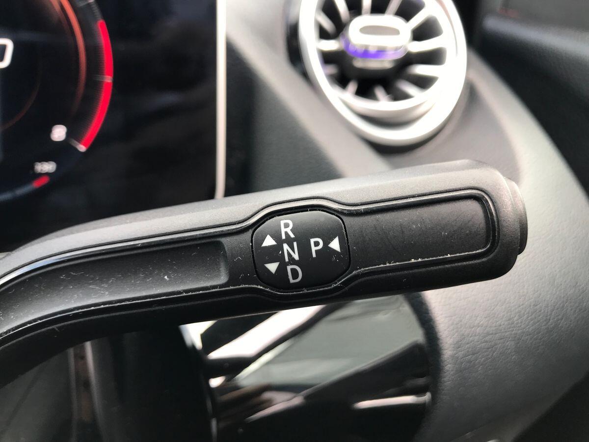 Mercedes-Benz B-Class view 23
