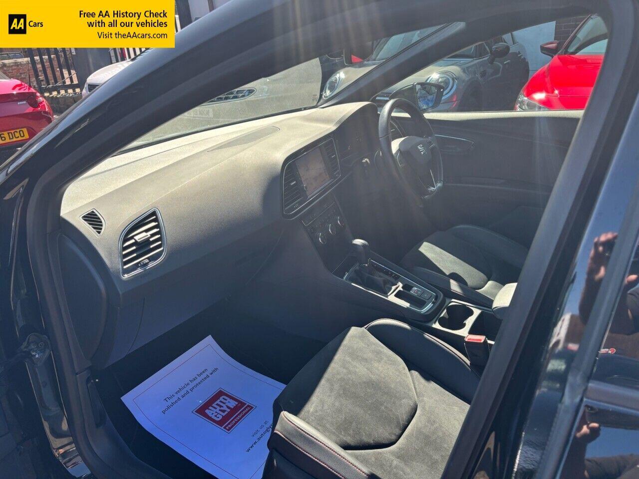 Seat Leon Leon view 9