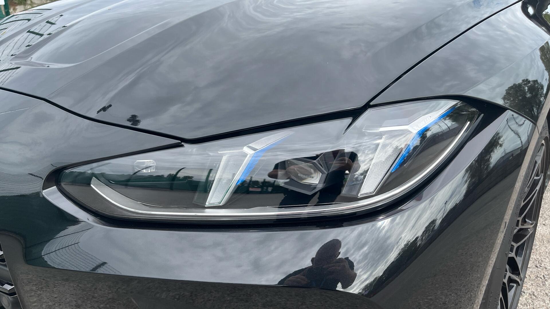 BMW M4 view 23