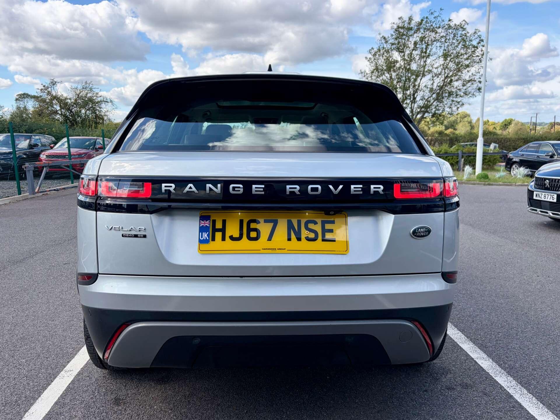 Land Rover Range Rover Velar view 7