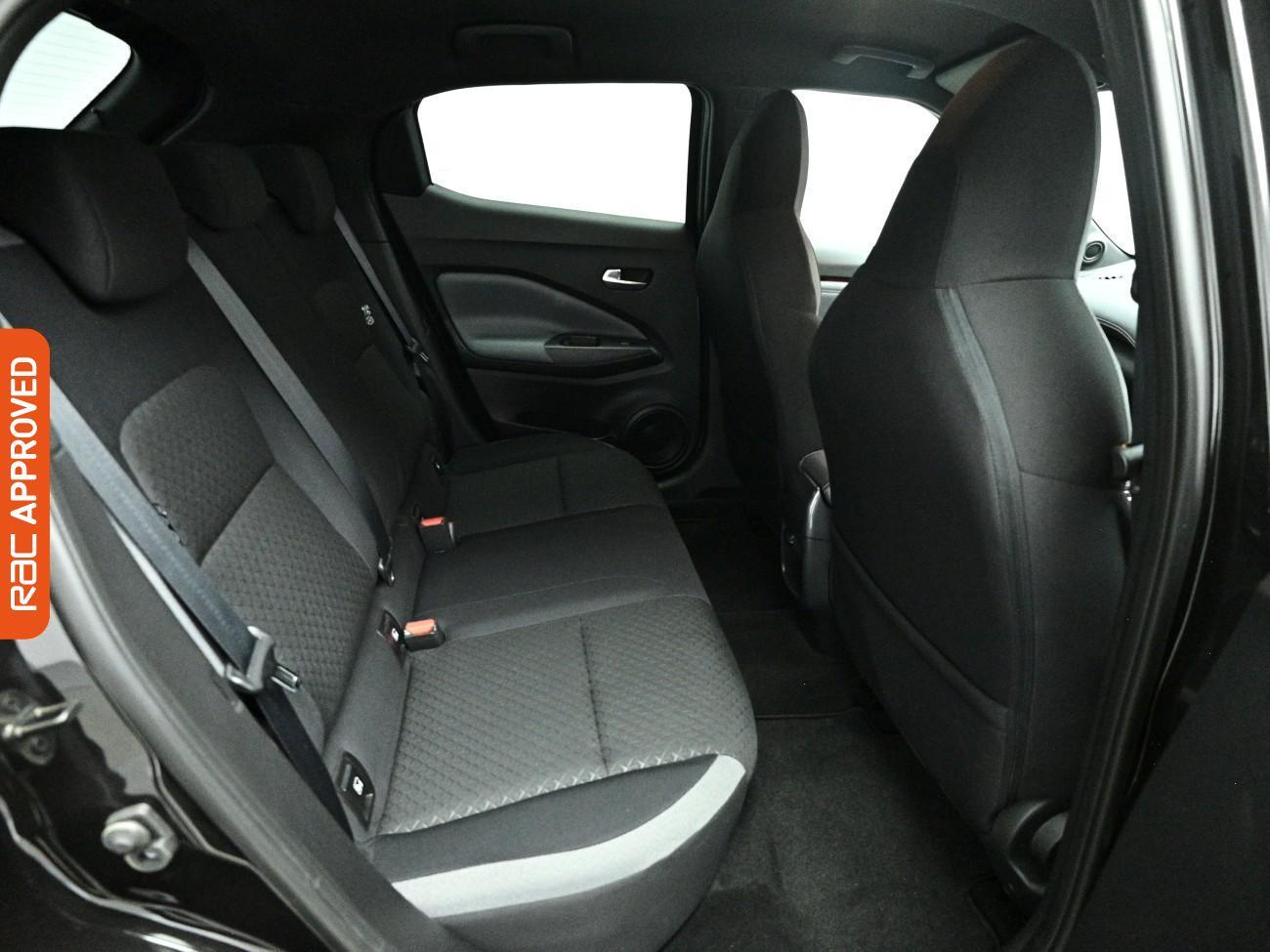 Nissan Juke view 13