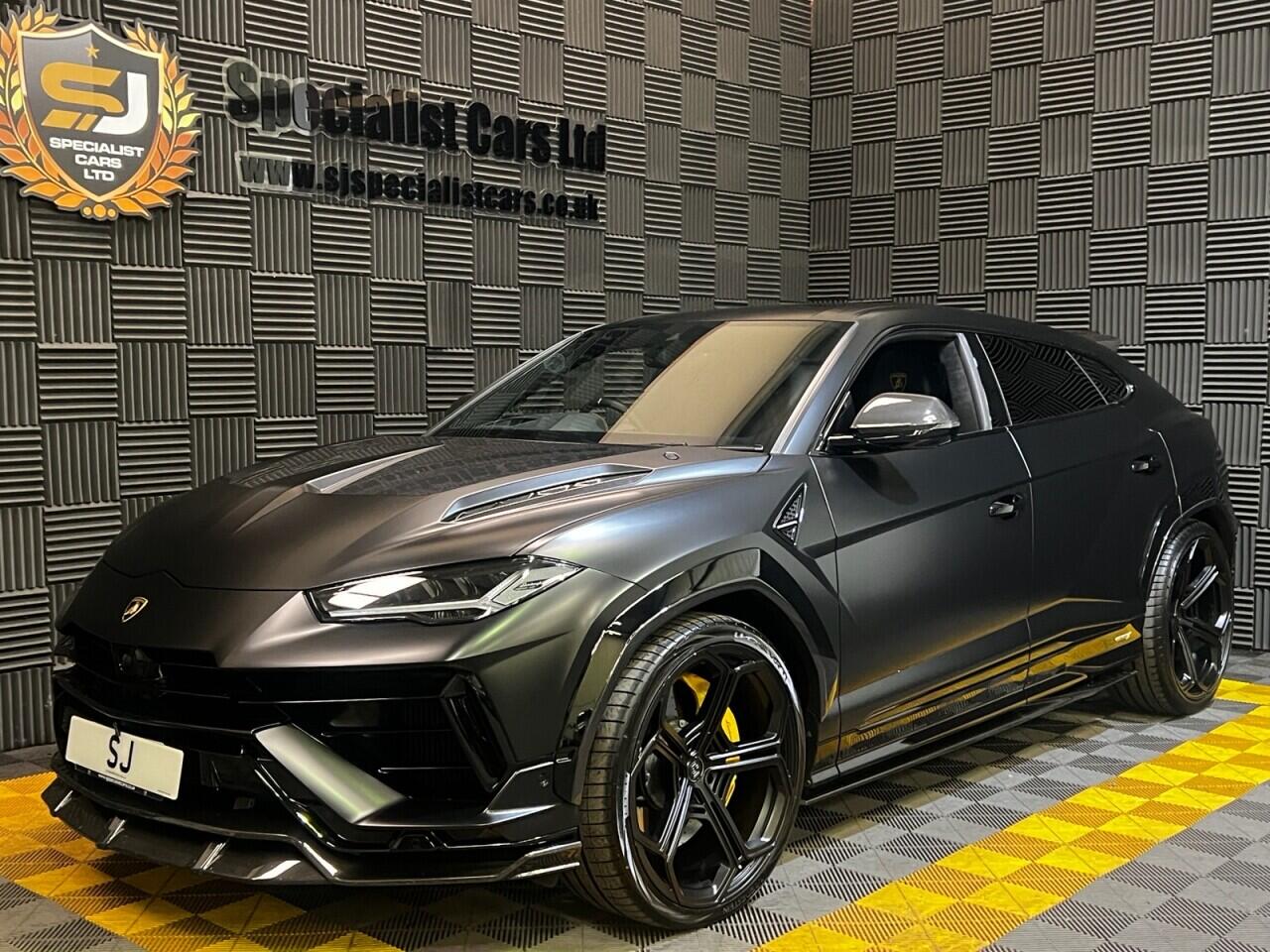 Lamborghini Urus view 24