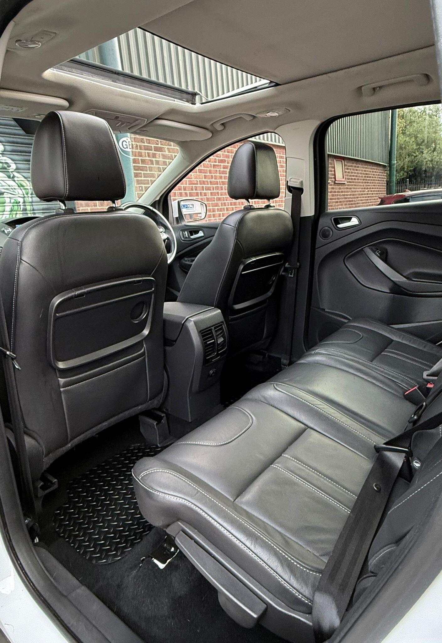 Ford Kuga view 39