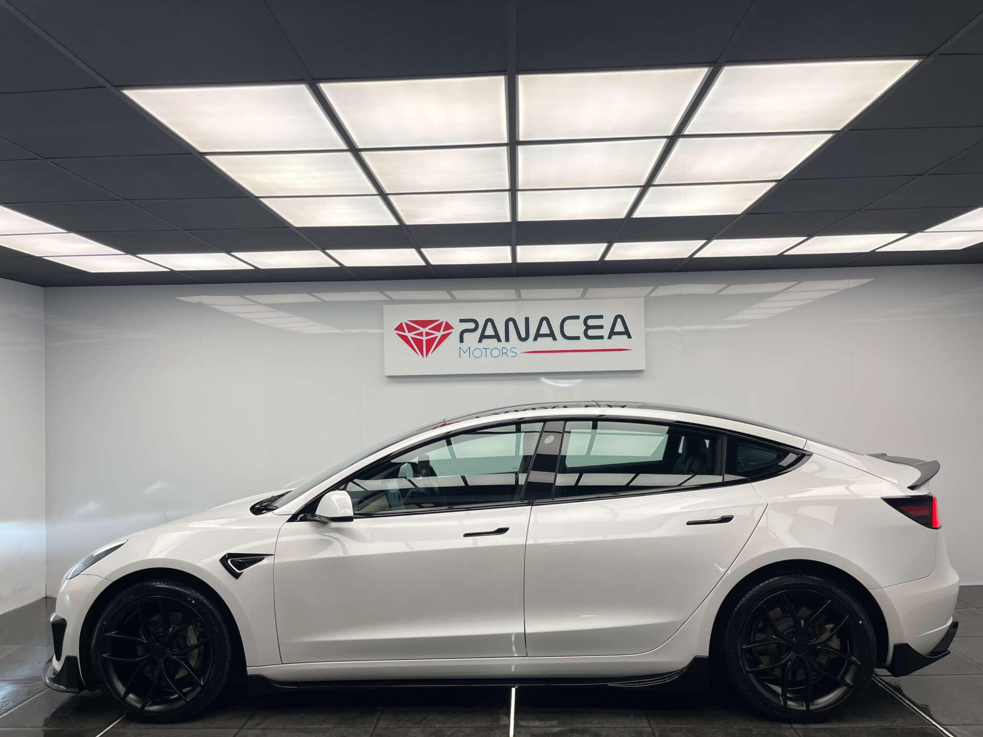 Tesla Model 3 view 29