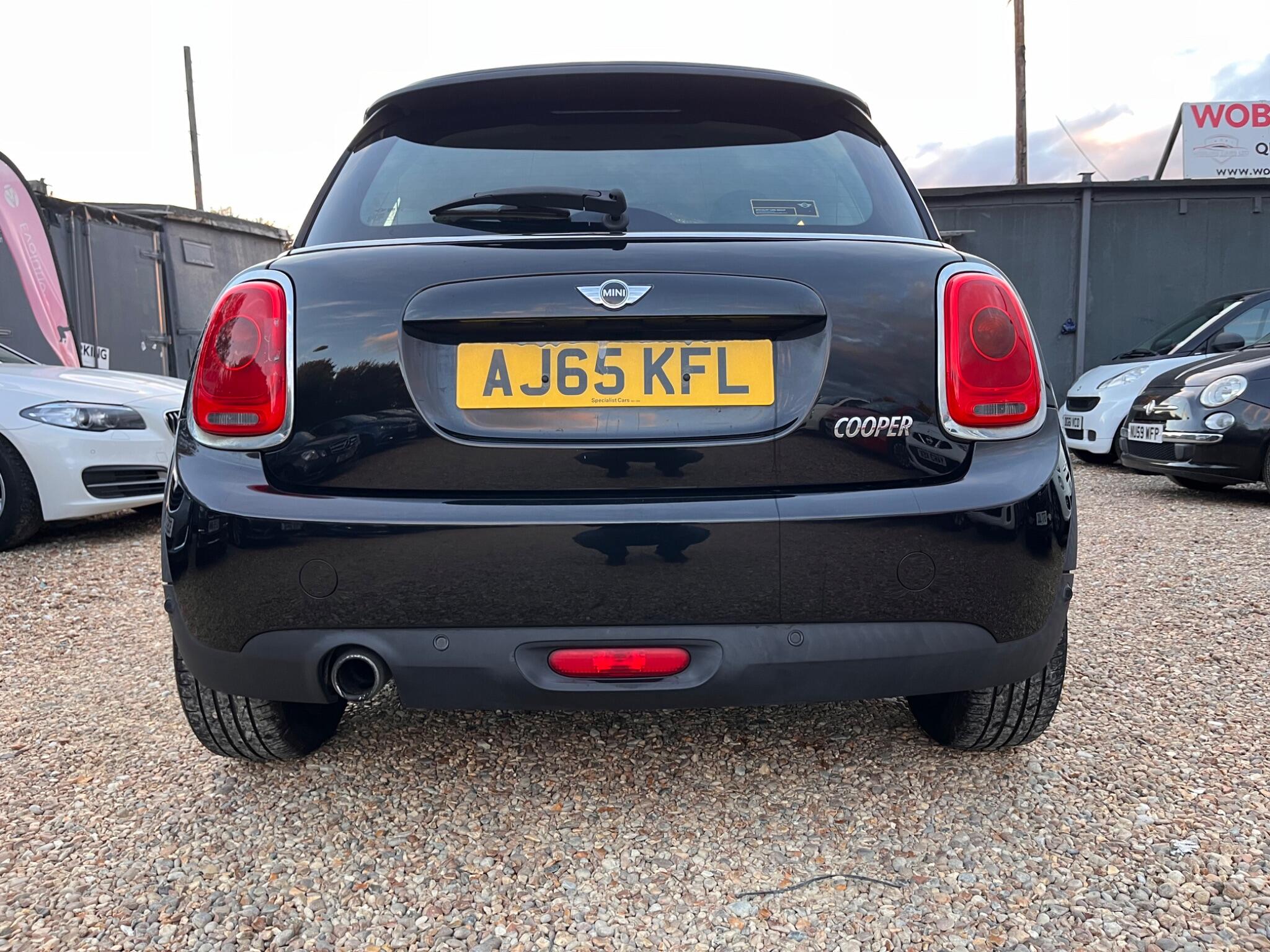 MINI Hatch view 14