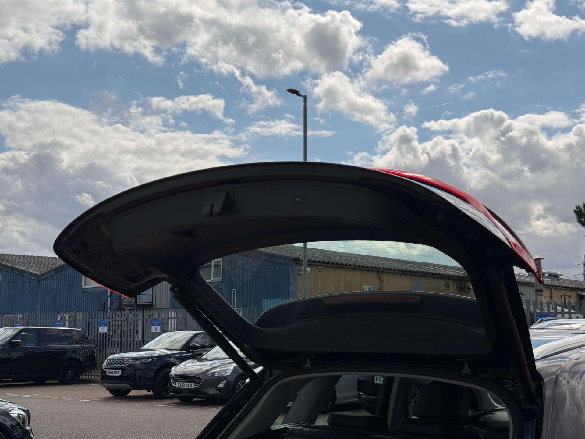 Audi Q5 view 34