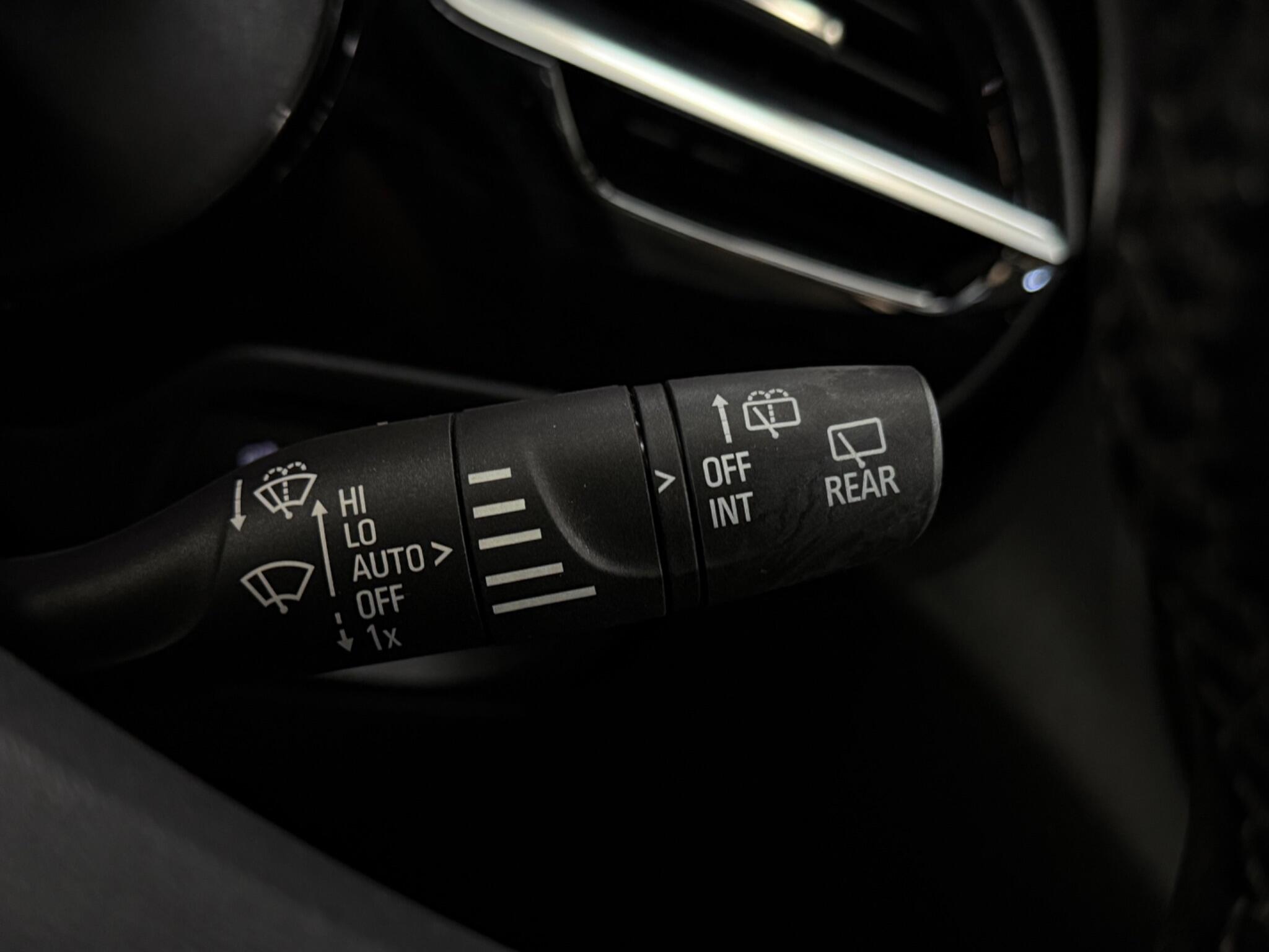 Vauxhall Corsa view 17