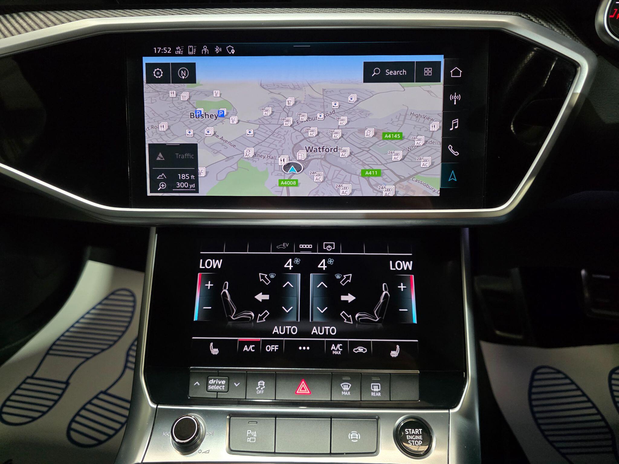 Audi A6 Saloon view 7