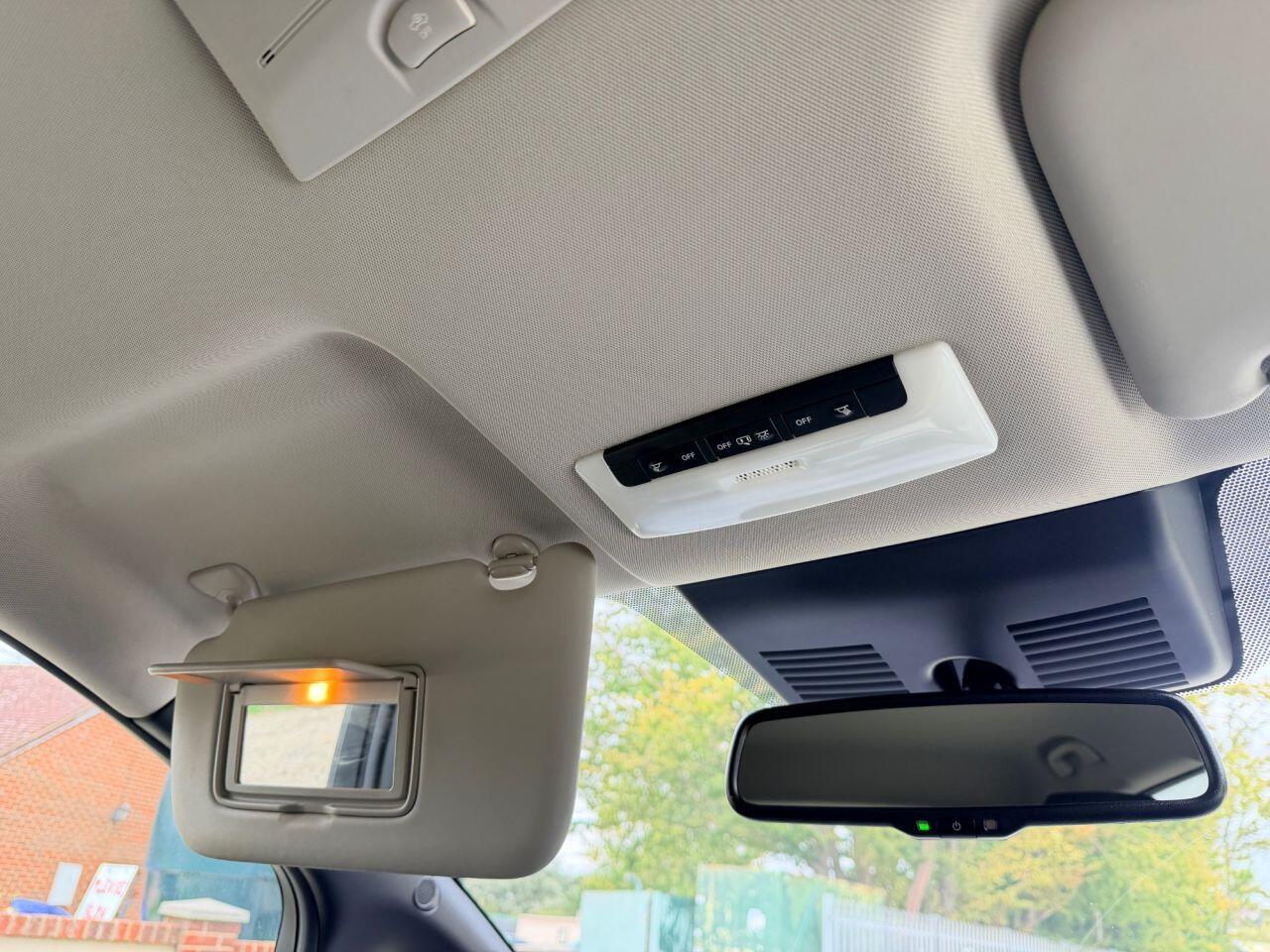 Nissan Leaf view 53