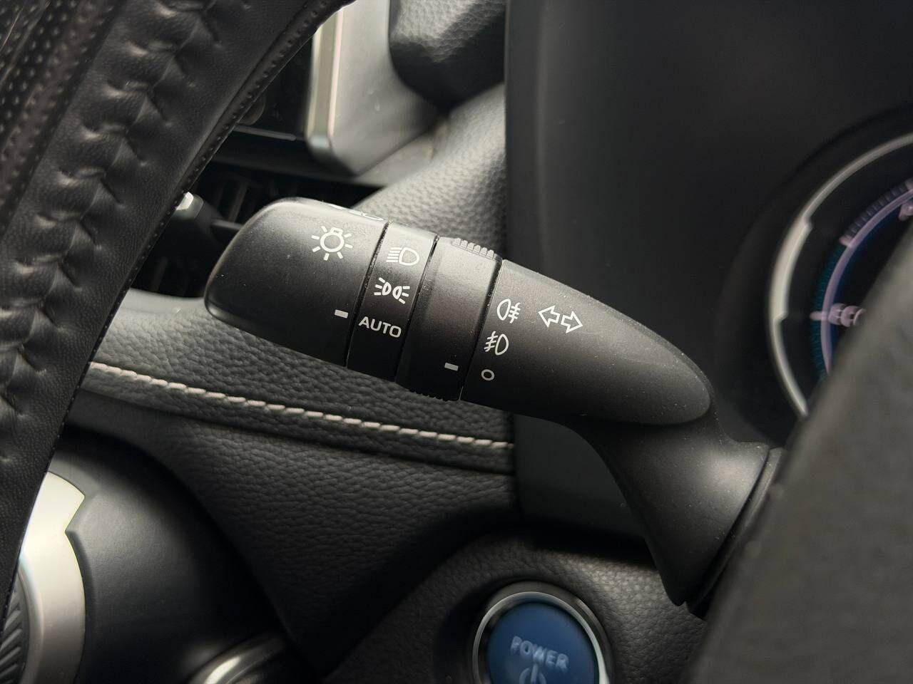 Toyota RAV4 view 17